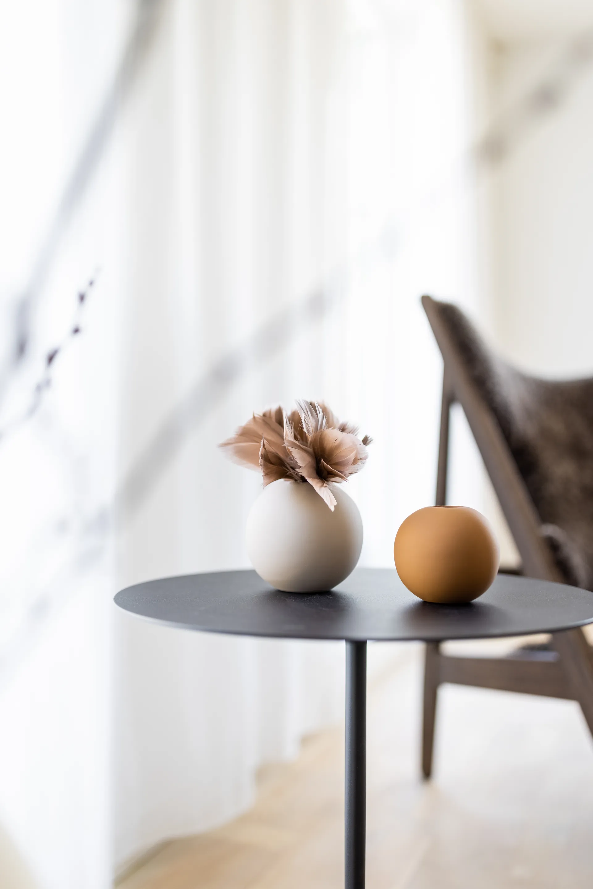 Ball vase coconut, 8 cm Cooee Design