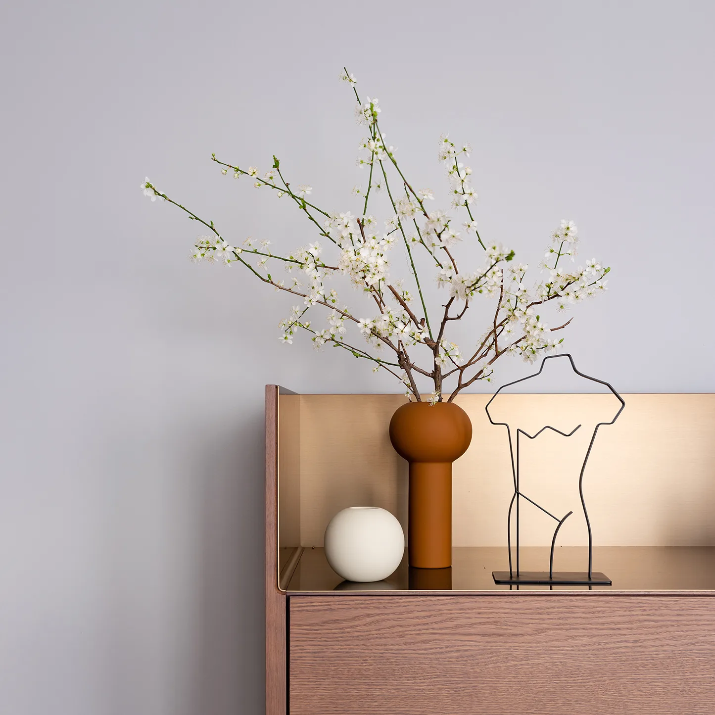 Boaz skulptur, Svart Cooee Design