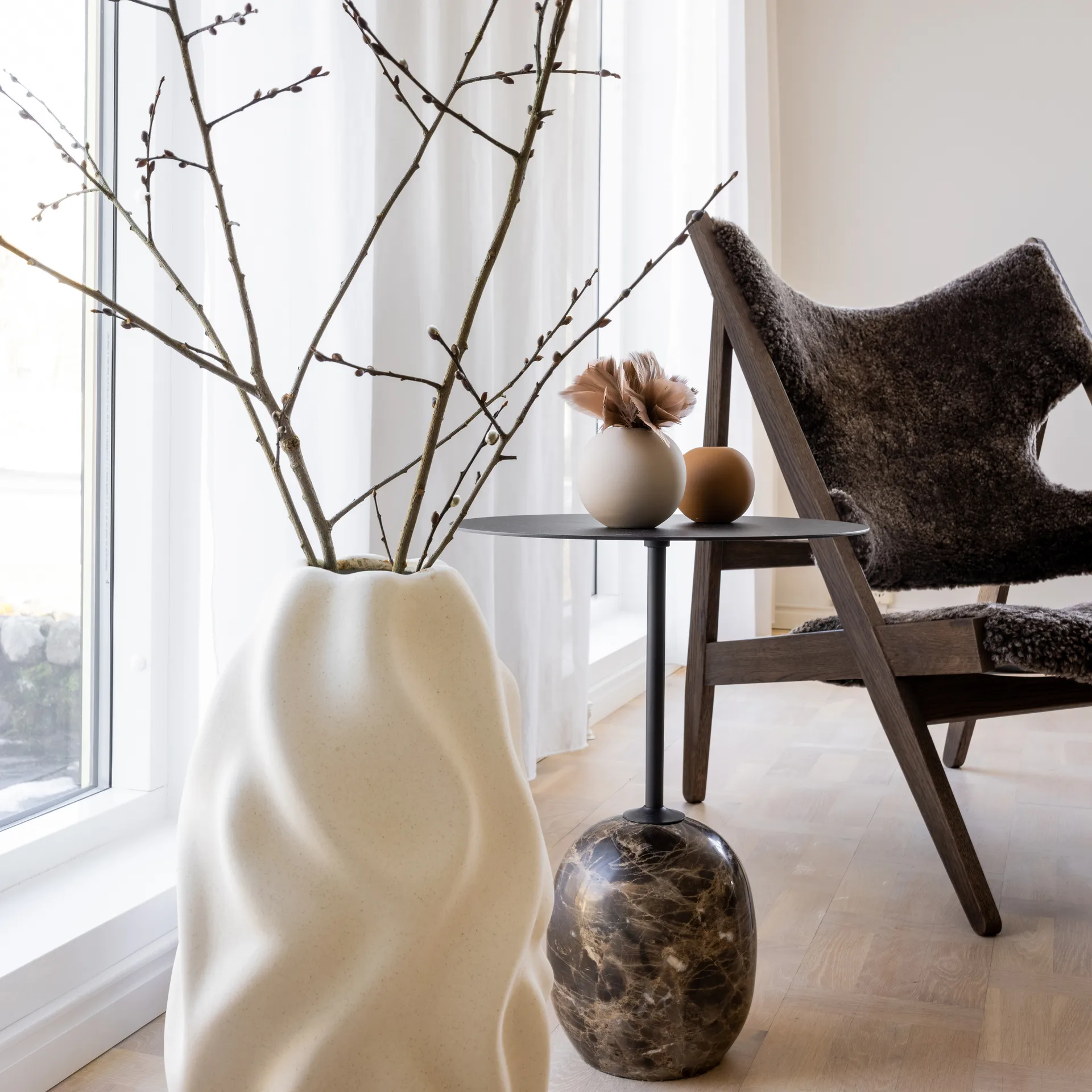 Drift vase 55 cm, Vanilla Cooee Design