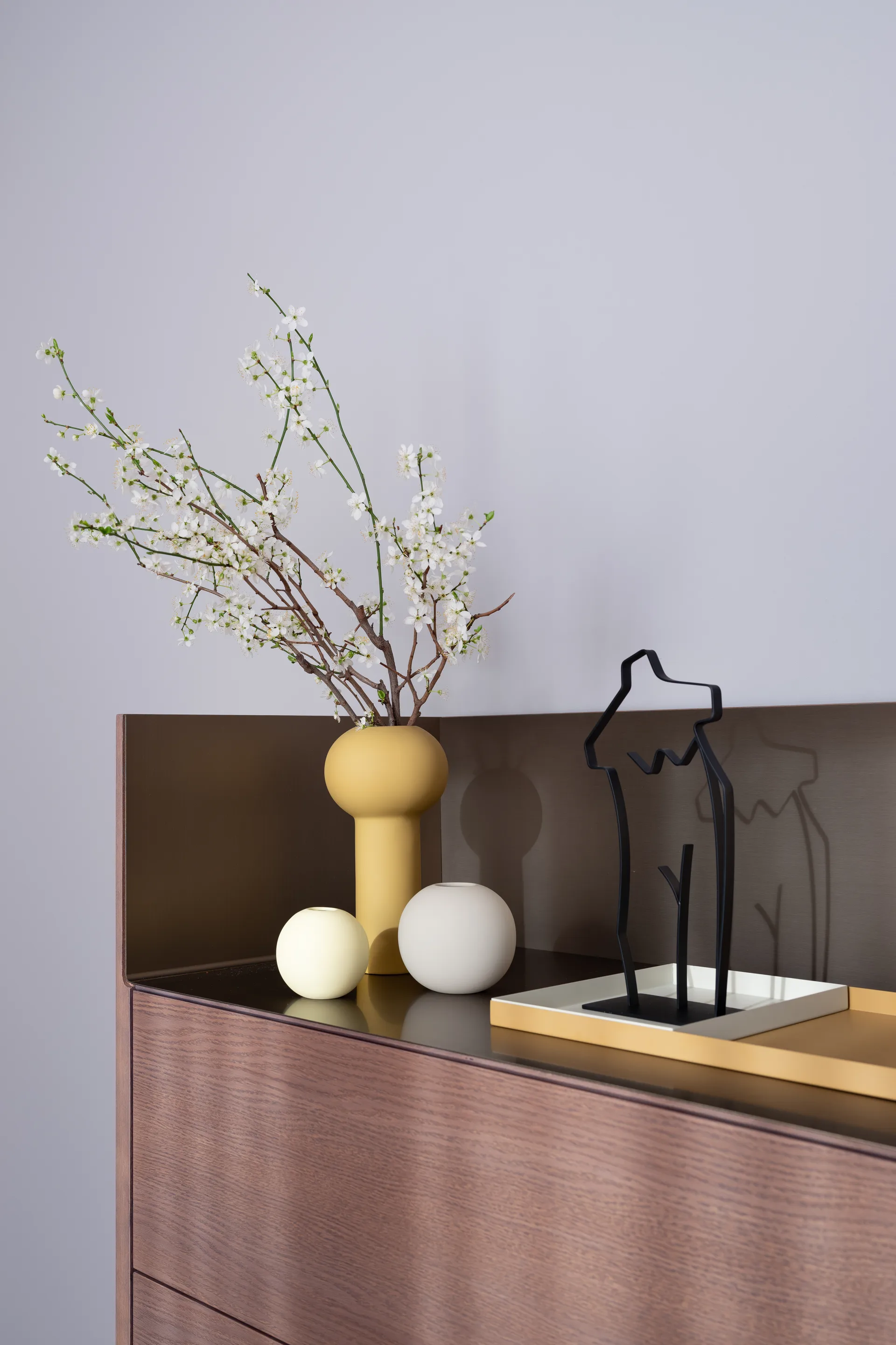 Ruth skulptur, Svart Cooee Design