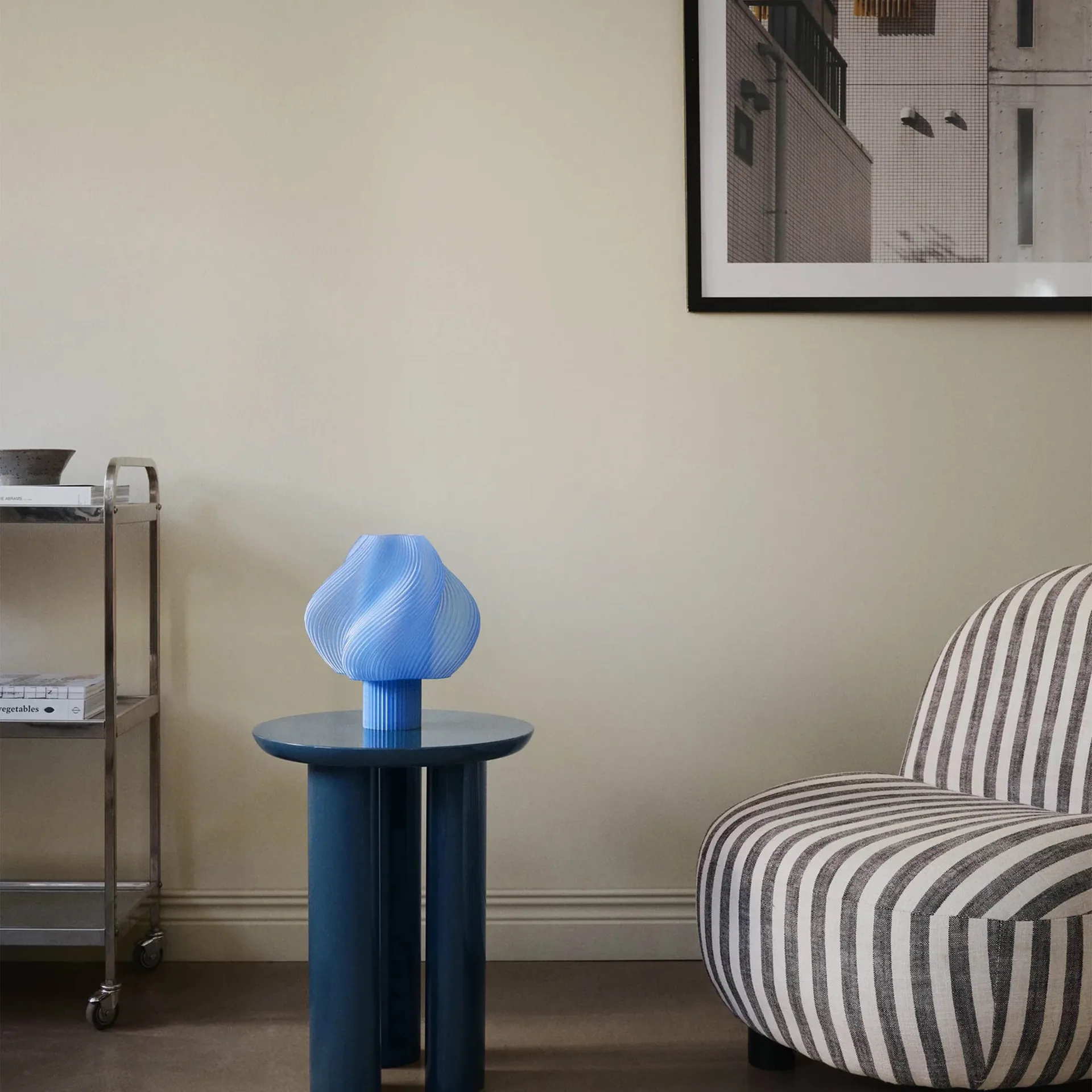 Soft Serve bordlampe, Blueberry sorbet, Regular, 26 cm Crème Atelier