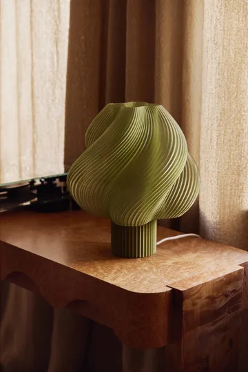 Soft Serve bordlampe - Olive, Grande, 34 cm - Crème Atelier