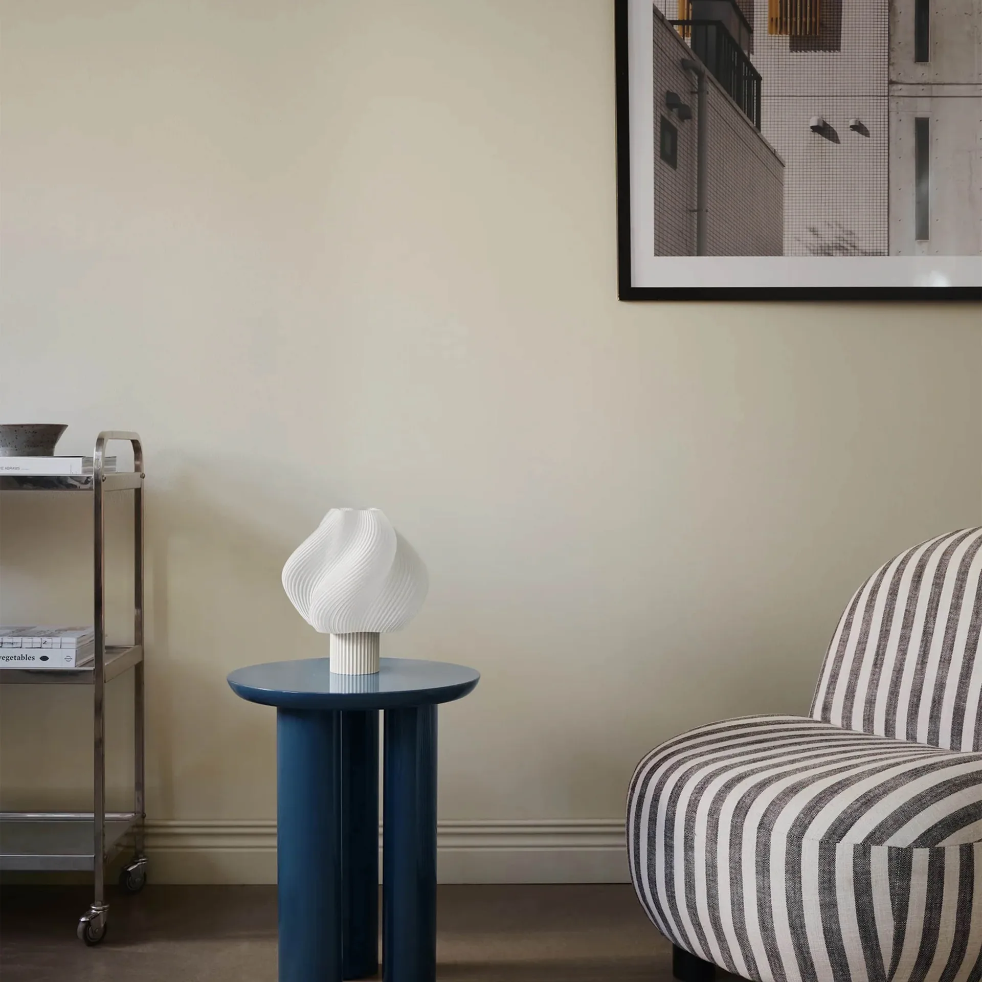 Soft Serve bordlampe, Vanilla bean, Regular, 26 cm Crème Atelier