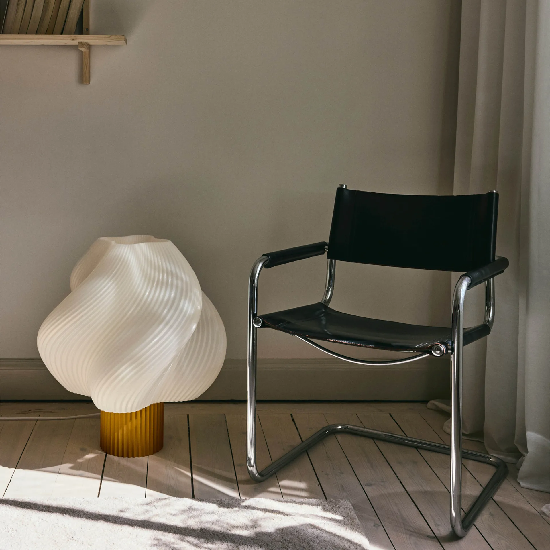 Soft Serve gulvlampe, Cloudberry, Mega, 63 cm Crème Atelier