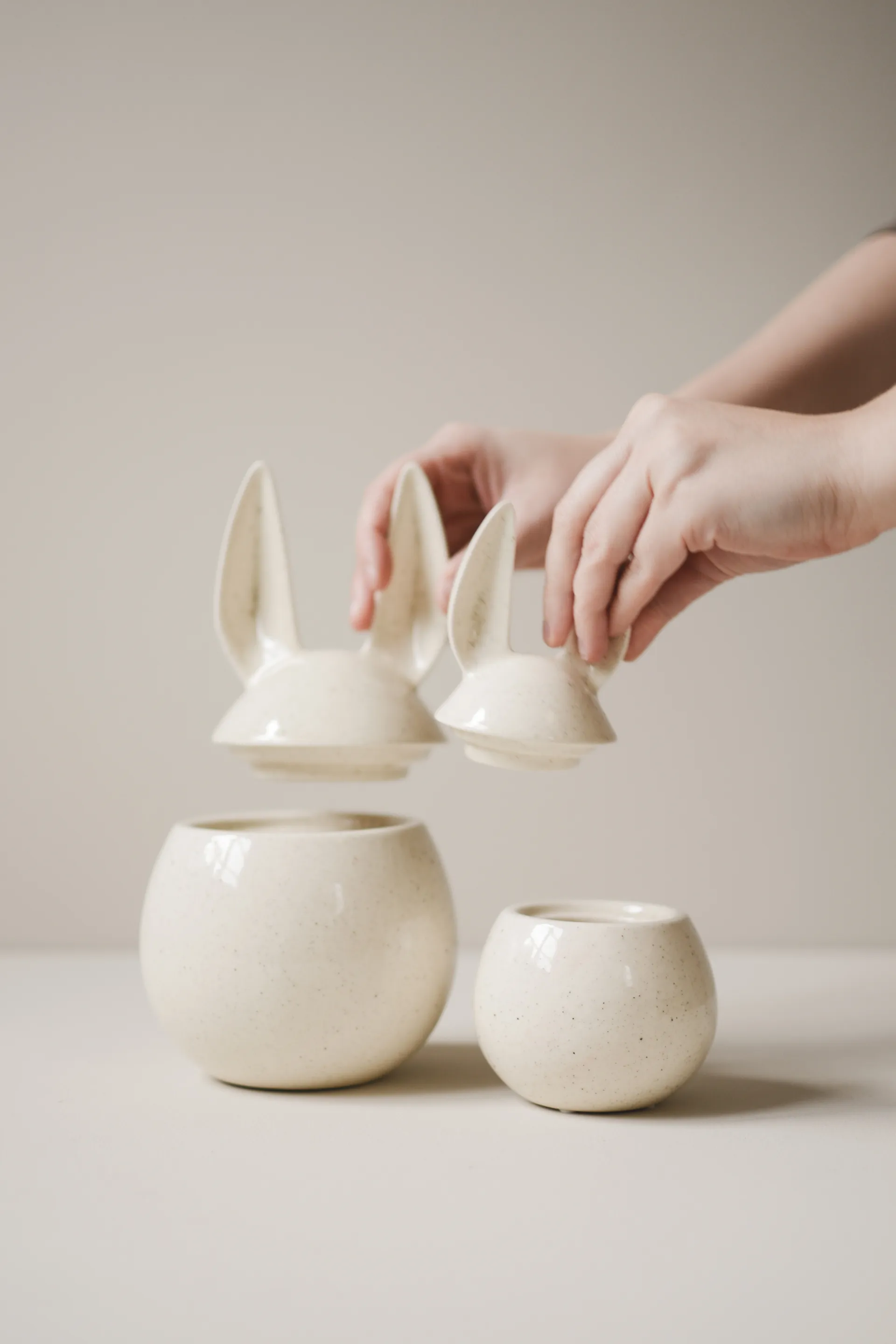 DBKD Eating Rabbit, bolle liten, Vanilla DBKD