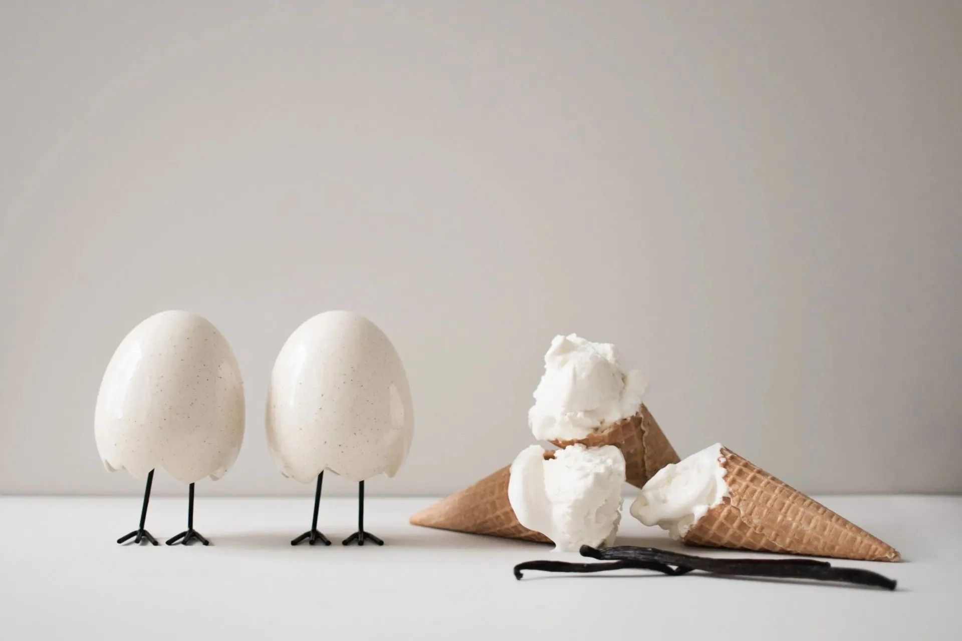 Happy feet påskedekorasjon, Vanilla DBKD