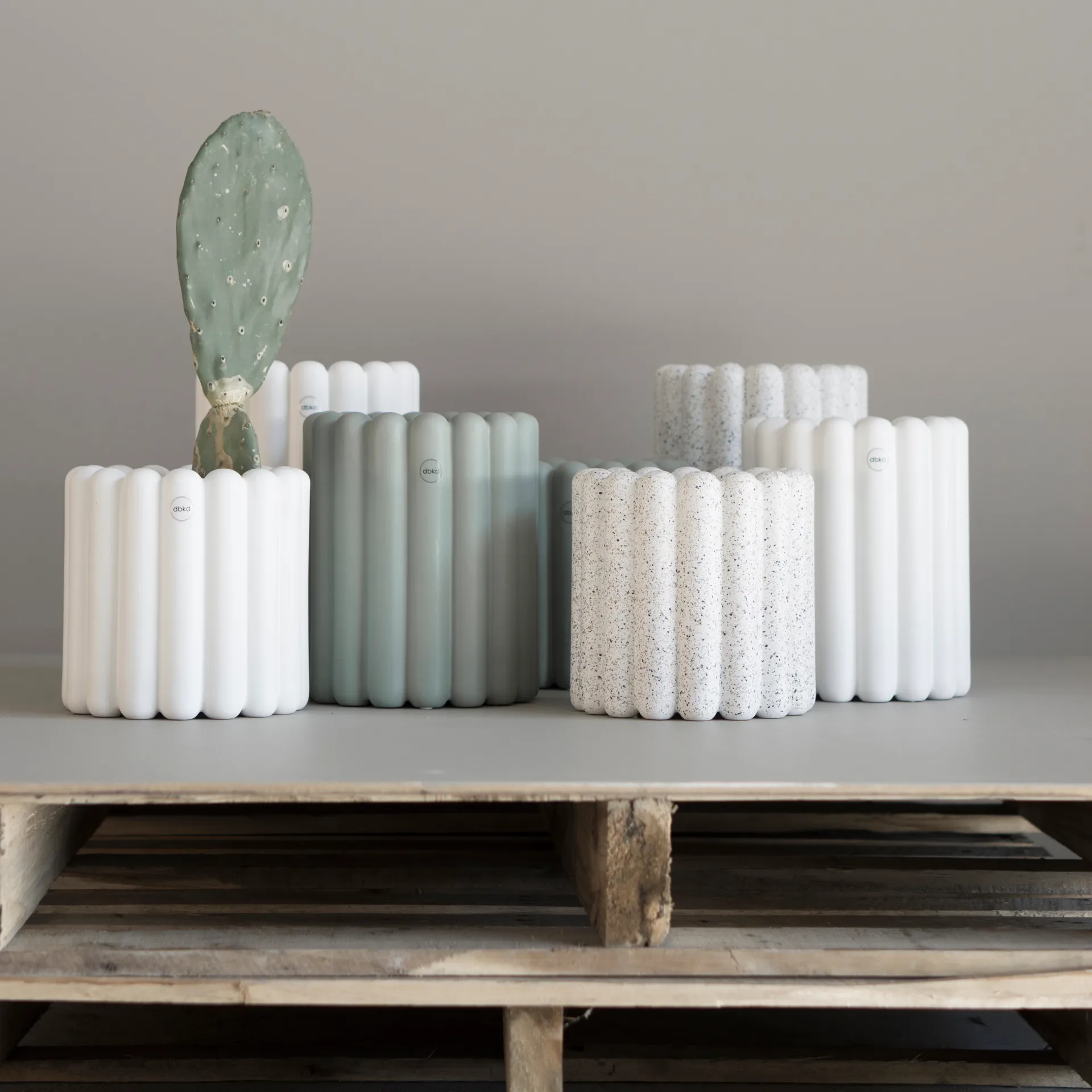 Mist krukke small Ø19x19 cm, Dot DBKD