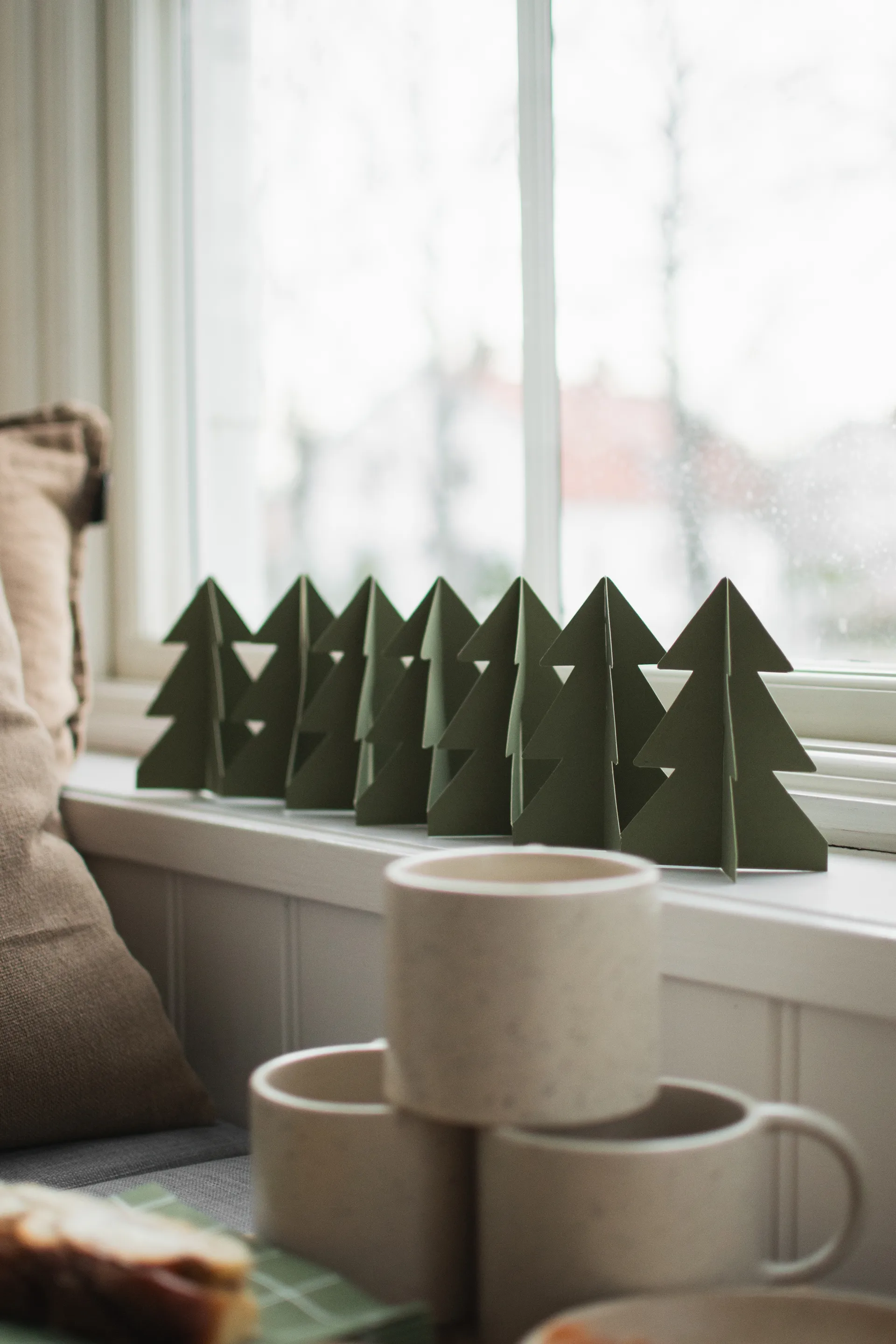 Tree in a row dekorasjon 60 cm, Green, 7x60 cm DBKD