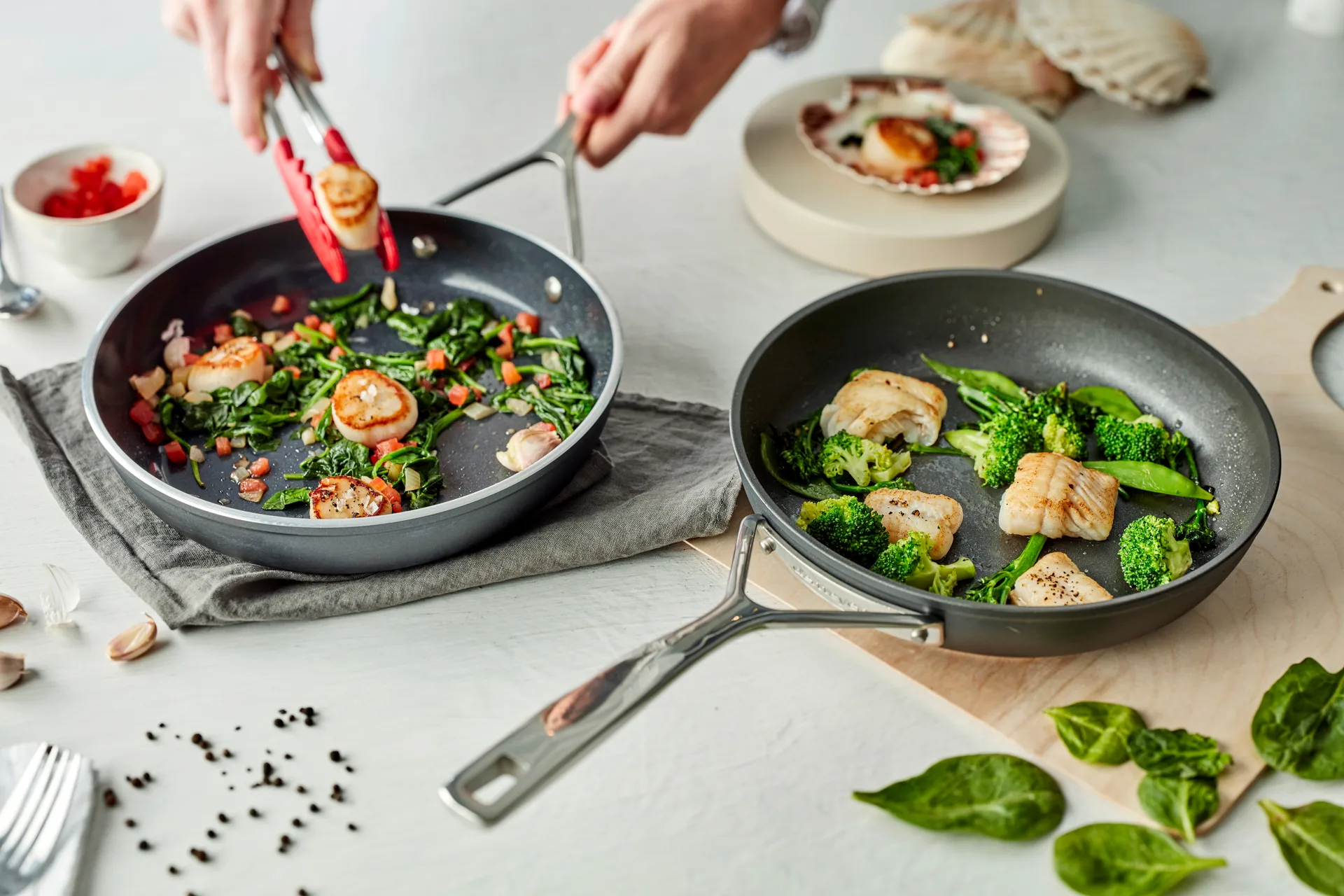 Alu Pro 5 Ceraforce stekepanne keramisk 5-ply, Ø24 cm Demeyere