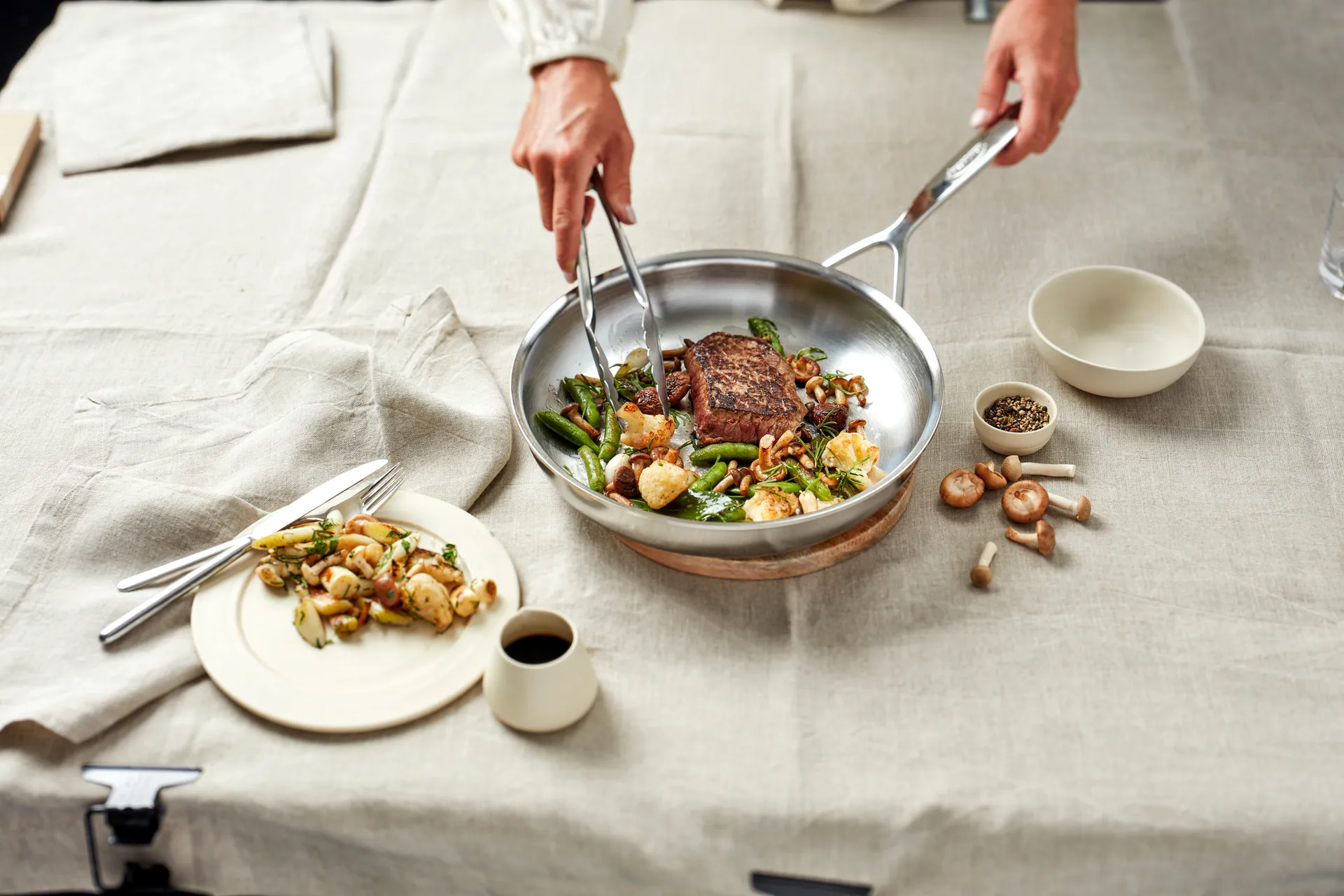 Multiline 7 stekepanne rustfritt stål 7-ply, Ø24 cm Demeyere