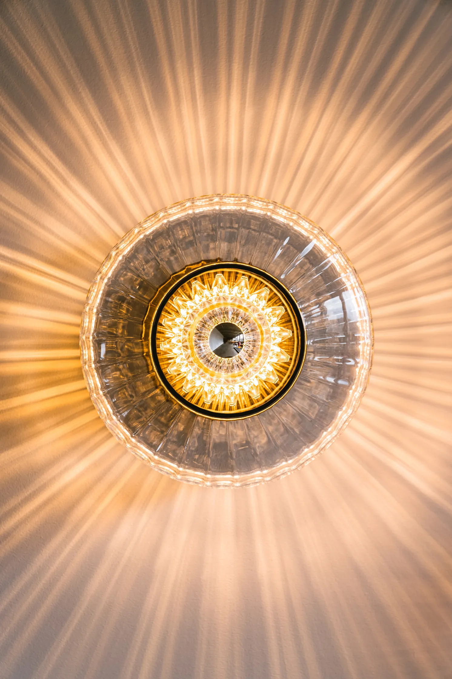 Eyeball til New Wave Optiv vegglampe XL, Gold Design By Us