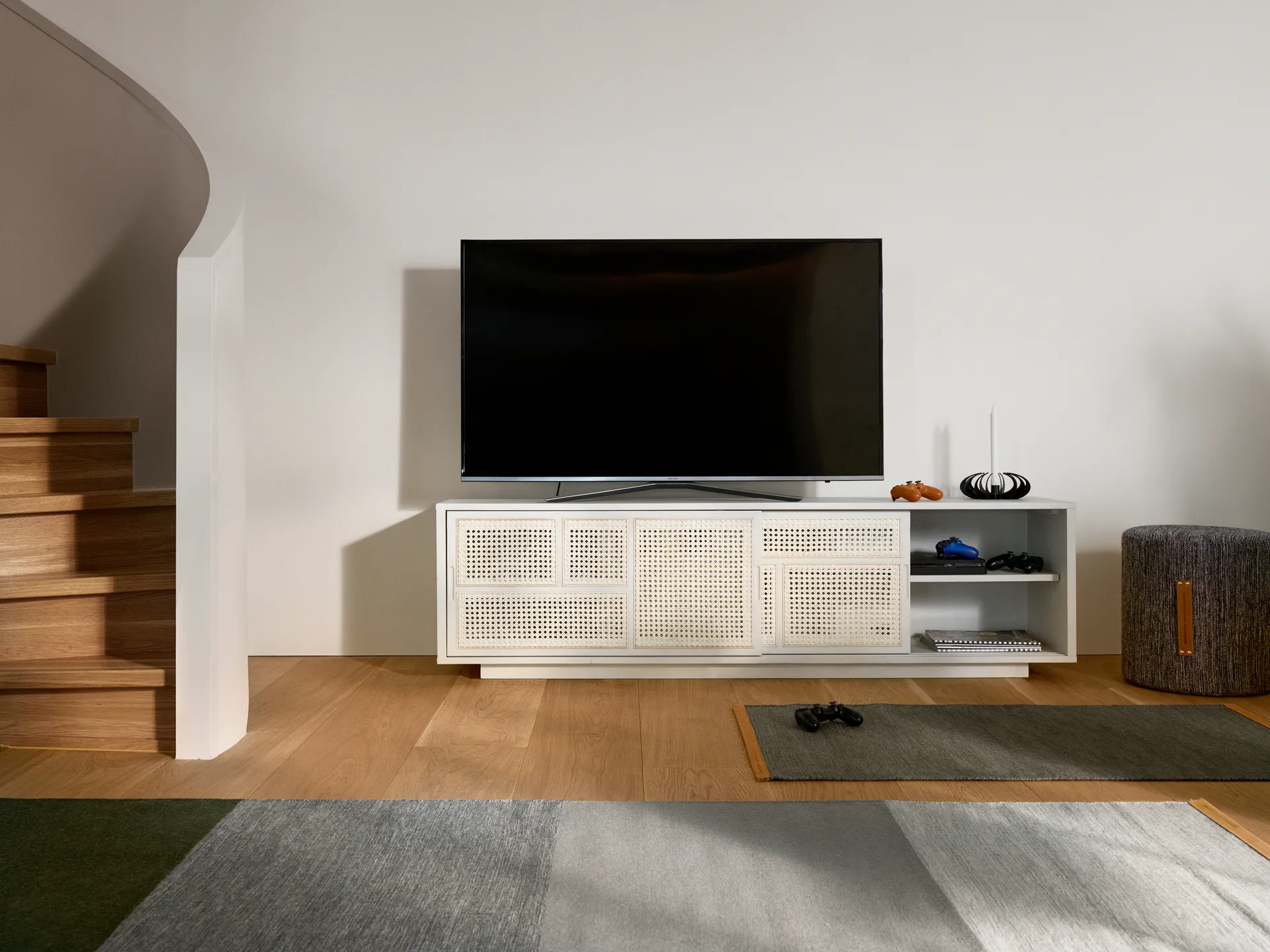 Air skjenk low, Hvit, rotting Design House Stockholm