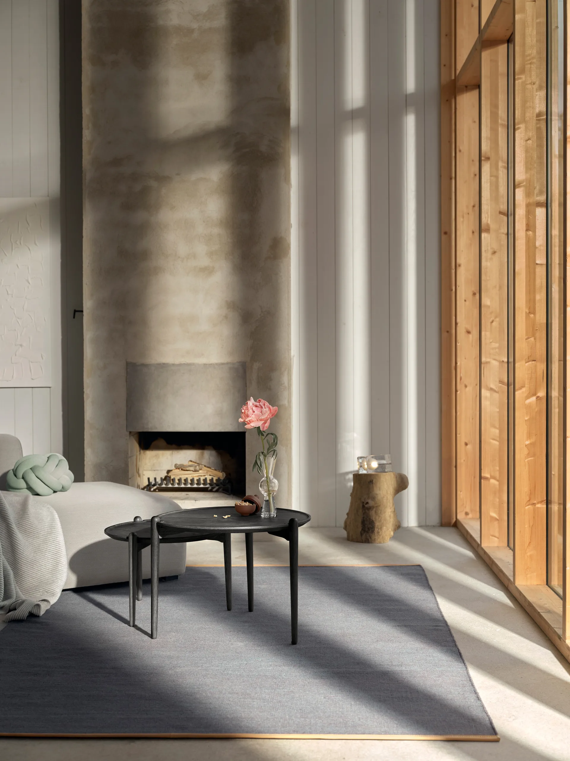 Aria sofabord, Sort eik, Ø50x37 cm Design House Stockholm