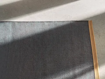 Bjørk gulvteppe blått - 70x130 cm - Design House Stockholm