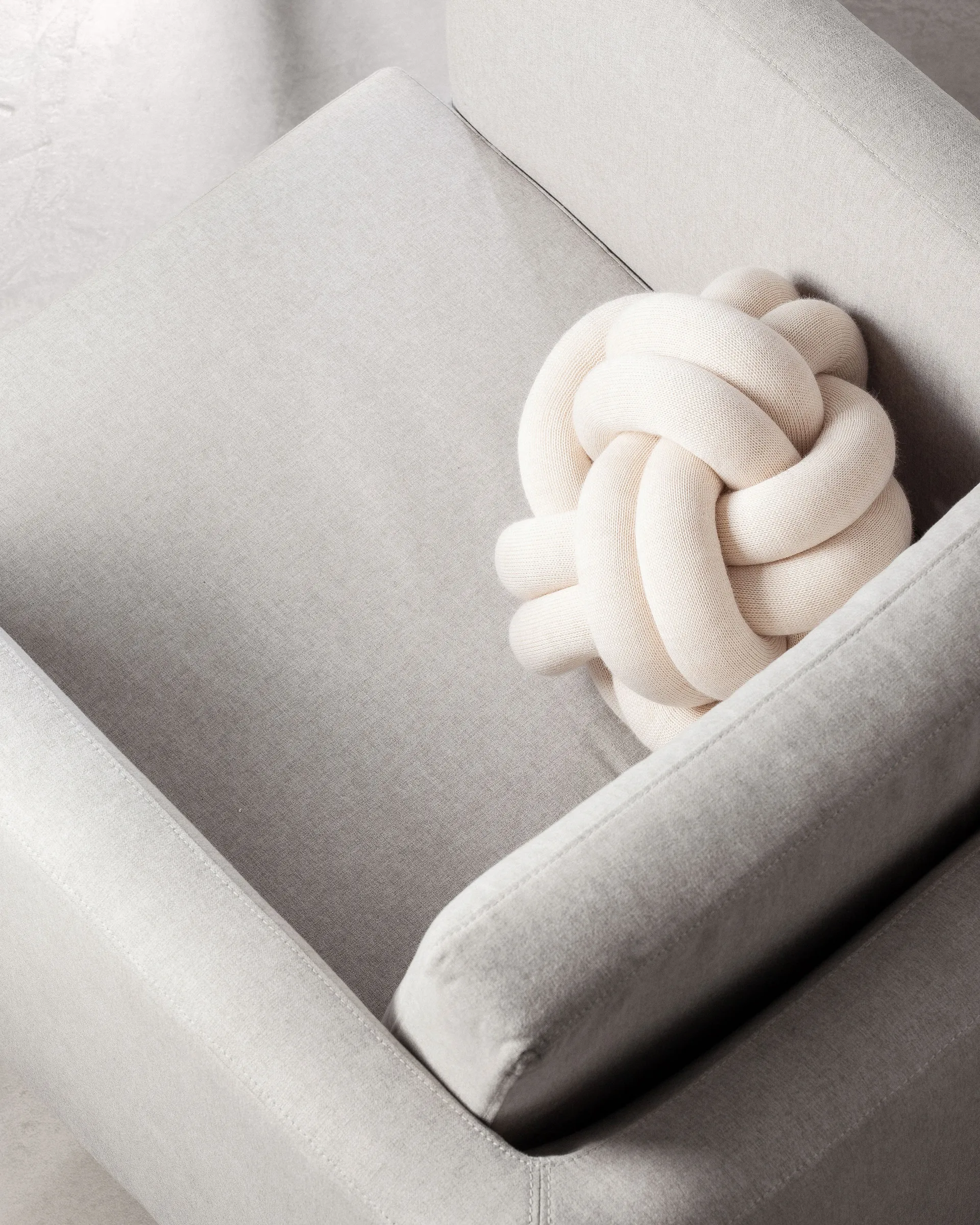 Knot pute, Cream Design House Stockholm