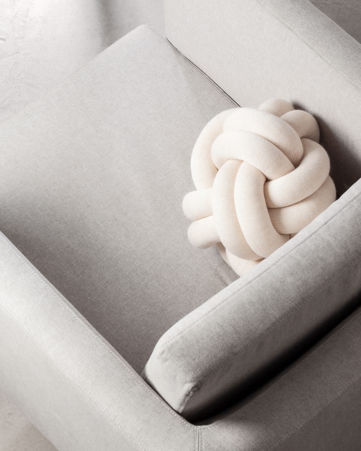 Knot pute, Cream Design House Stockholm