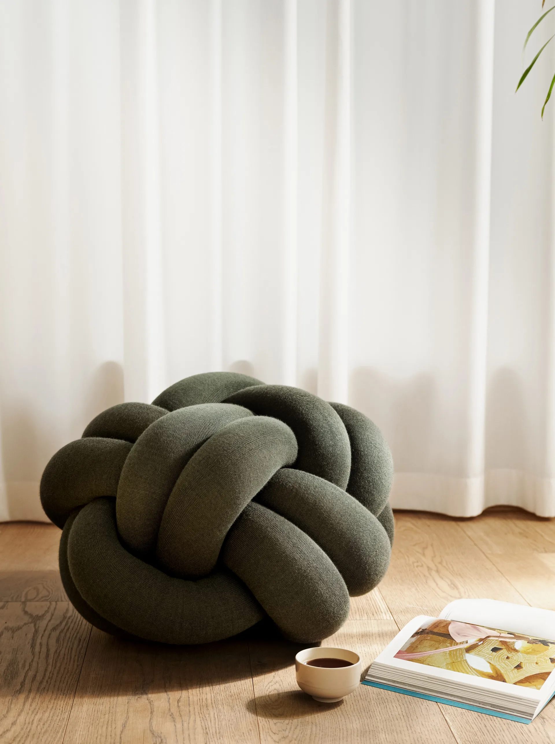 Knot pute M, Forest Green Design House Stockholm