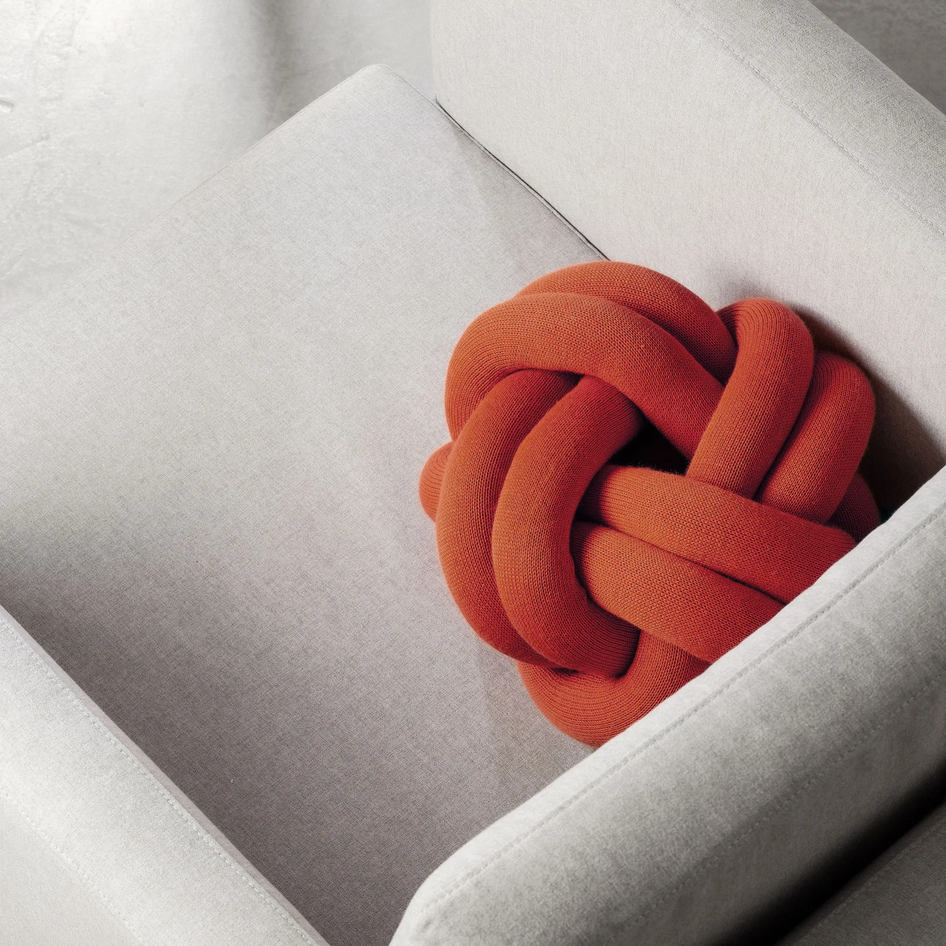Knot pute, Orange red Design House Stockholm