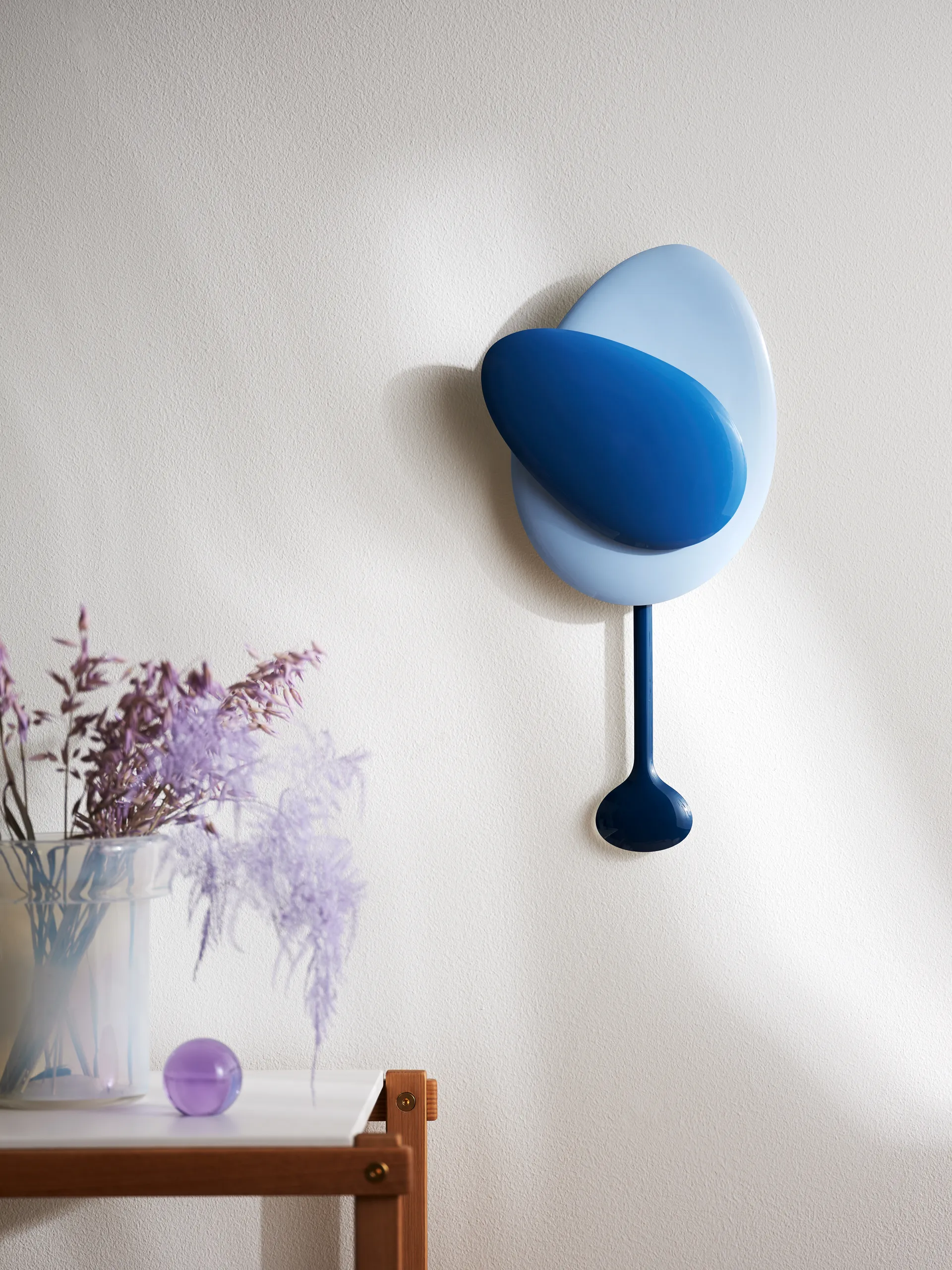Mellow Clock veggklokke, Blue Design House Stockholm