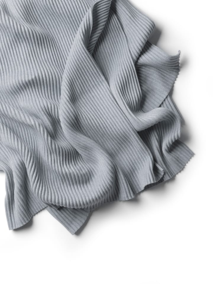Pleece pledd 140 x 170 cm, Lysegrå Design House Stockholm