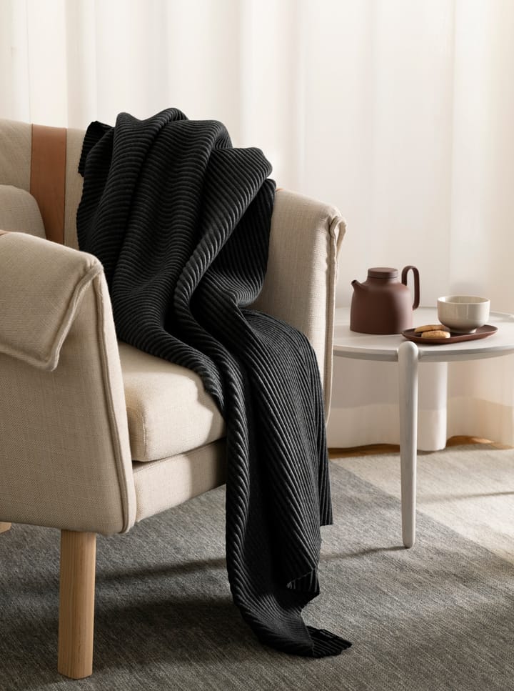 Pleece pledd 140 x 170 cm, Sort Design House Stockholm