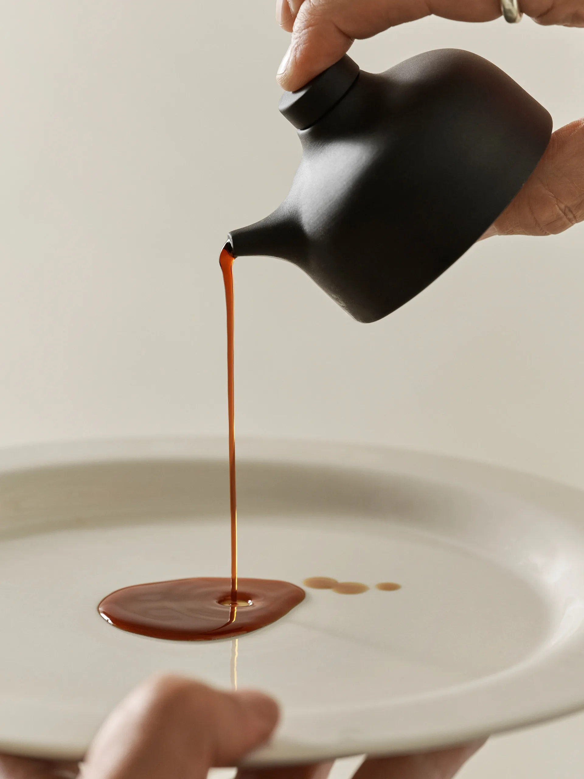 Sand soyakanne 12 cl, Black clay Design House Stockholm