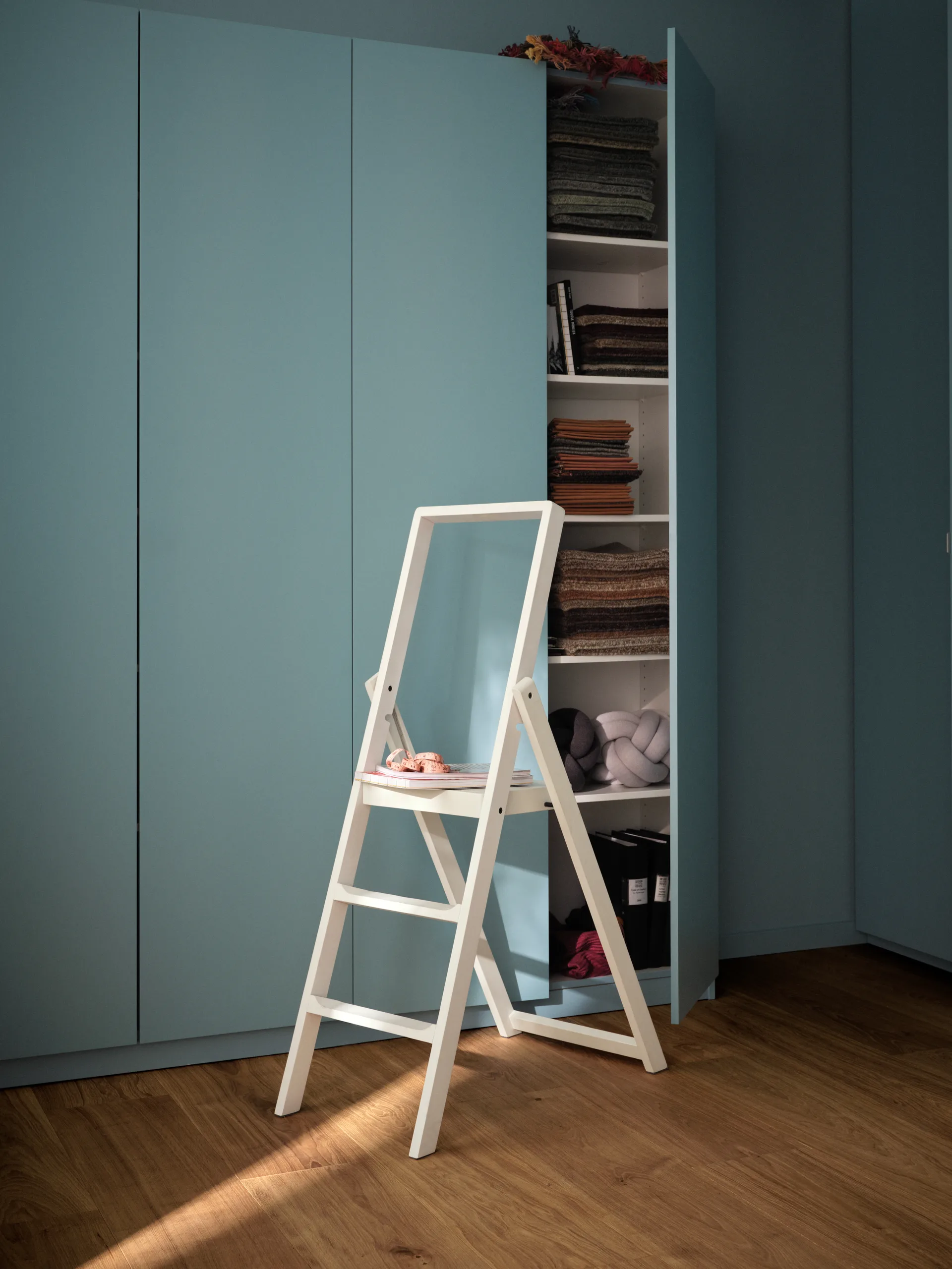 Step Gardintrapp, Hvitbeiset Design House Stockholm
