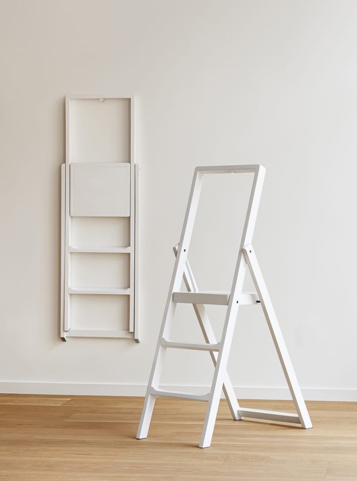 Step Gardintrapp, Hvitlakkert Design House Stockholm