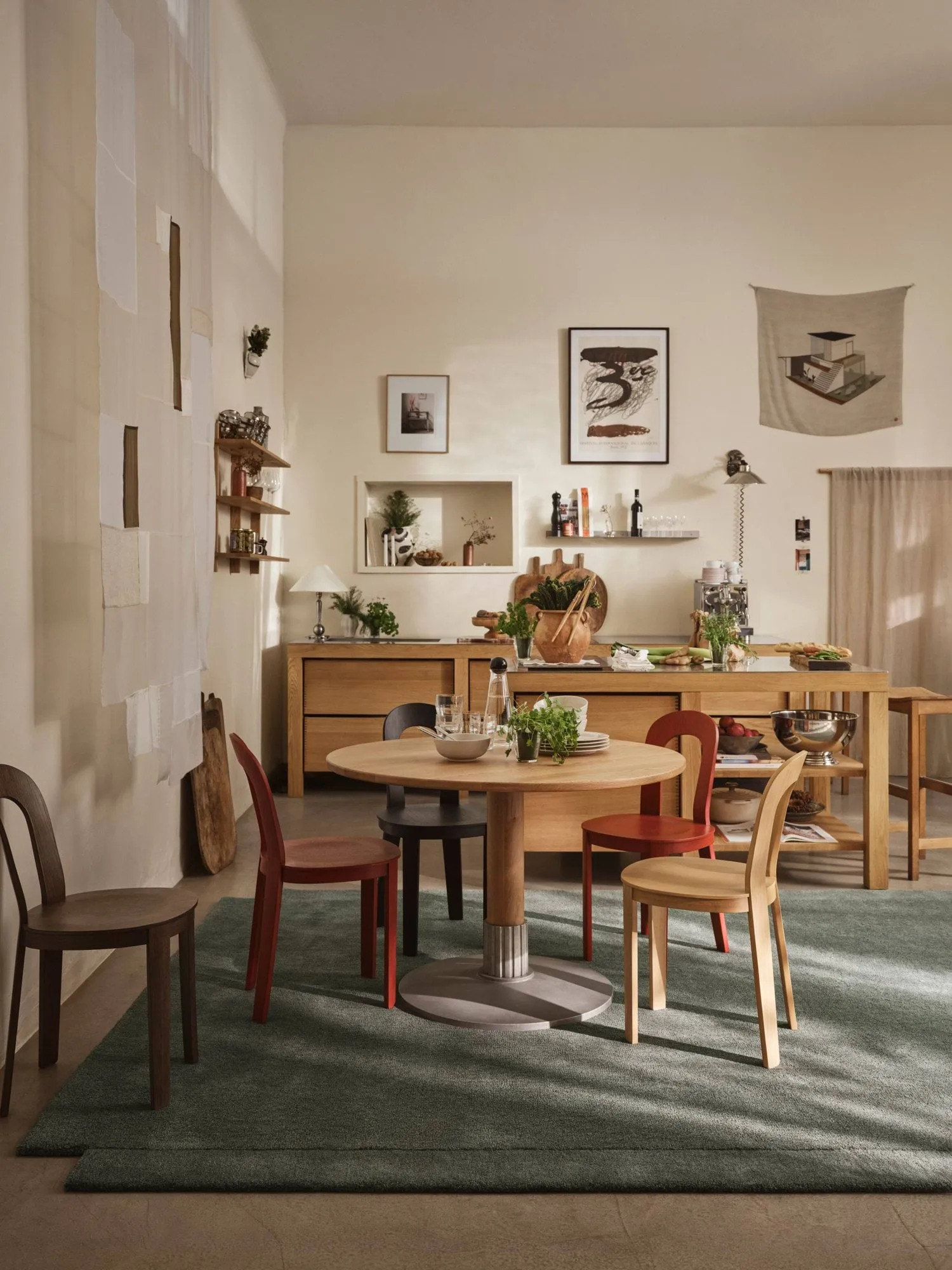 Tock Table spisebord, Mørk eik, Ø110x76 cm Design House Stockholm