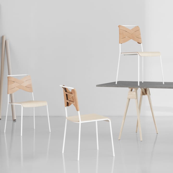 Torso stol, eik, naturfarget skinn, kromben Design House Stockholm