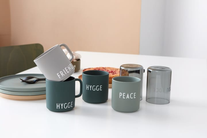 Design Letters favorittkopp med hank 25 cl - Hygge-dark green - Design Letters