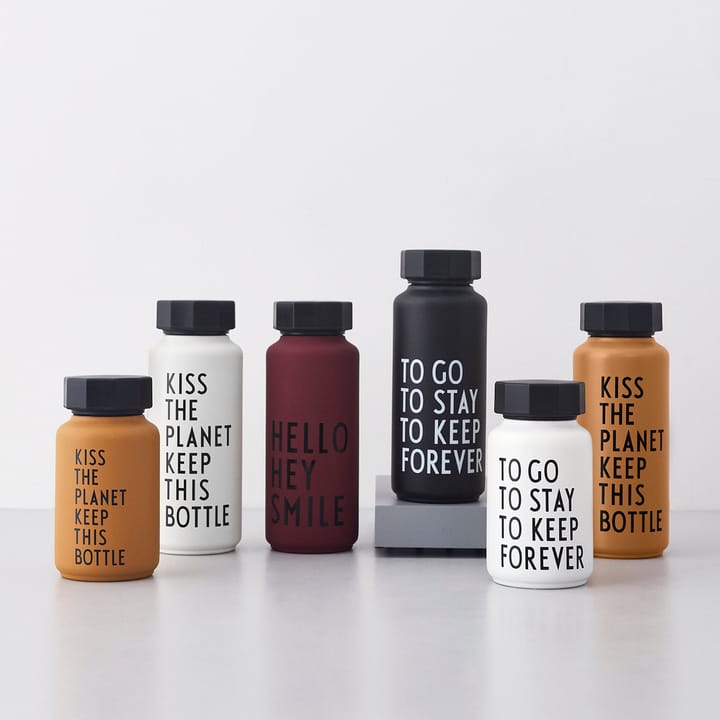 Design Letters termosflaske special edition, Svart Design Letters