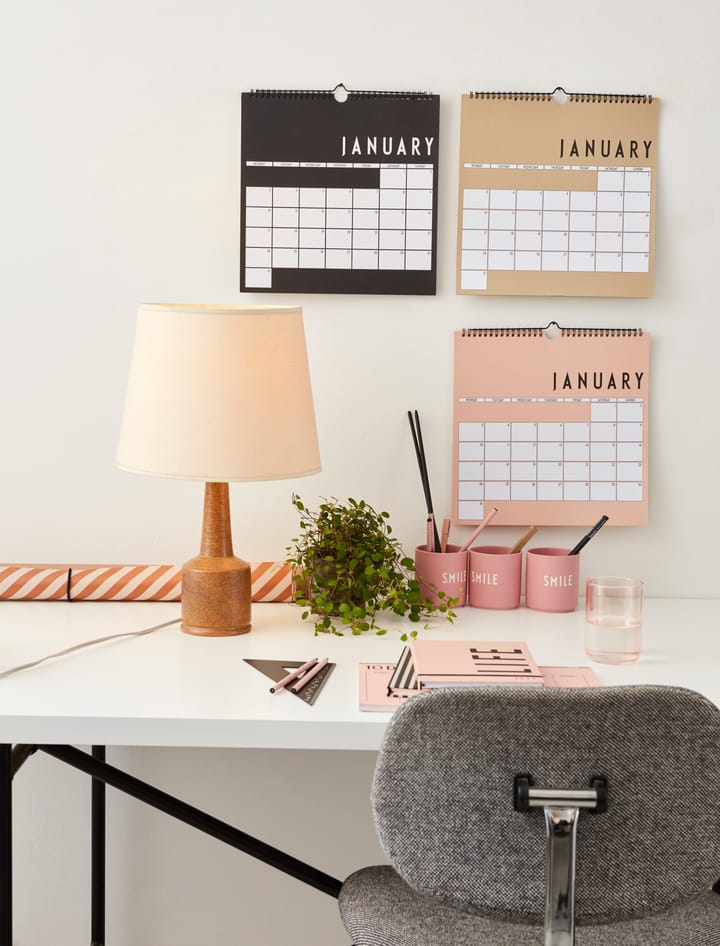 Design Letters veggkalender 2022 - Nude - Design Letters