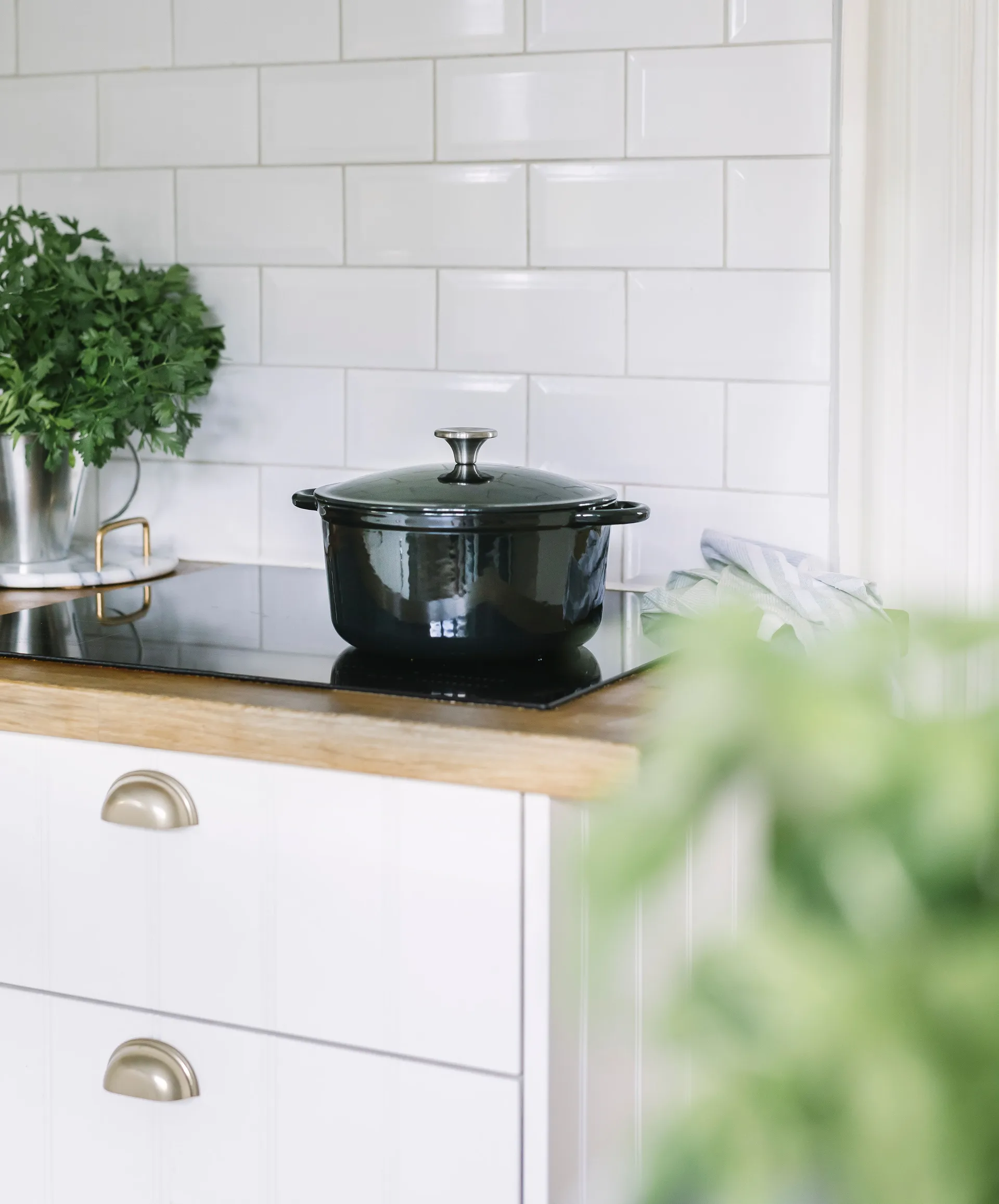 Gretl støpejernsgryte emalje 4 L, Sort Dorre