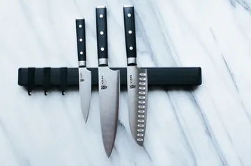 Maggie magnetlist - Svart, 3 kroker, 40×4 cm - Dorre