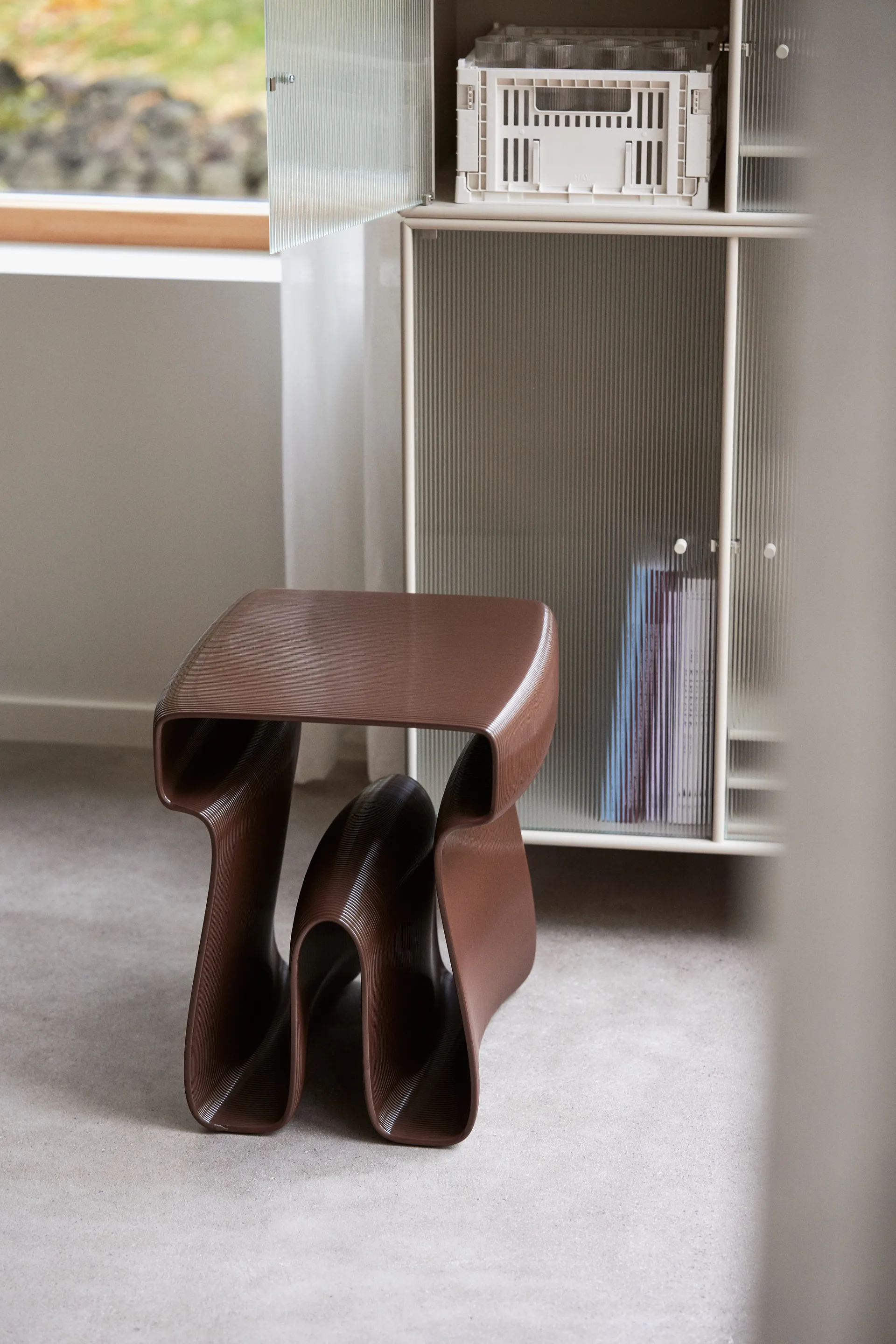 Octopus sidebord 38x40 cm, Chocolate Ekbacken Studios