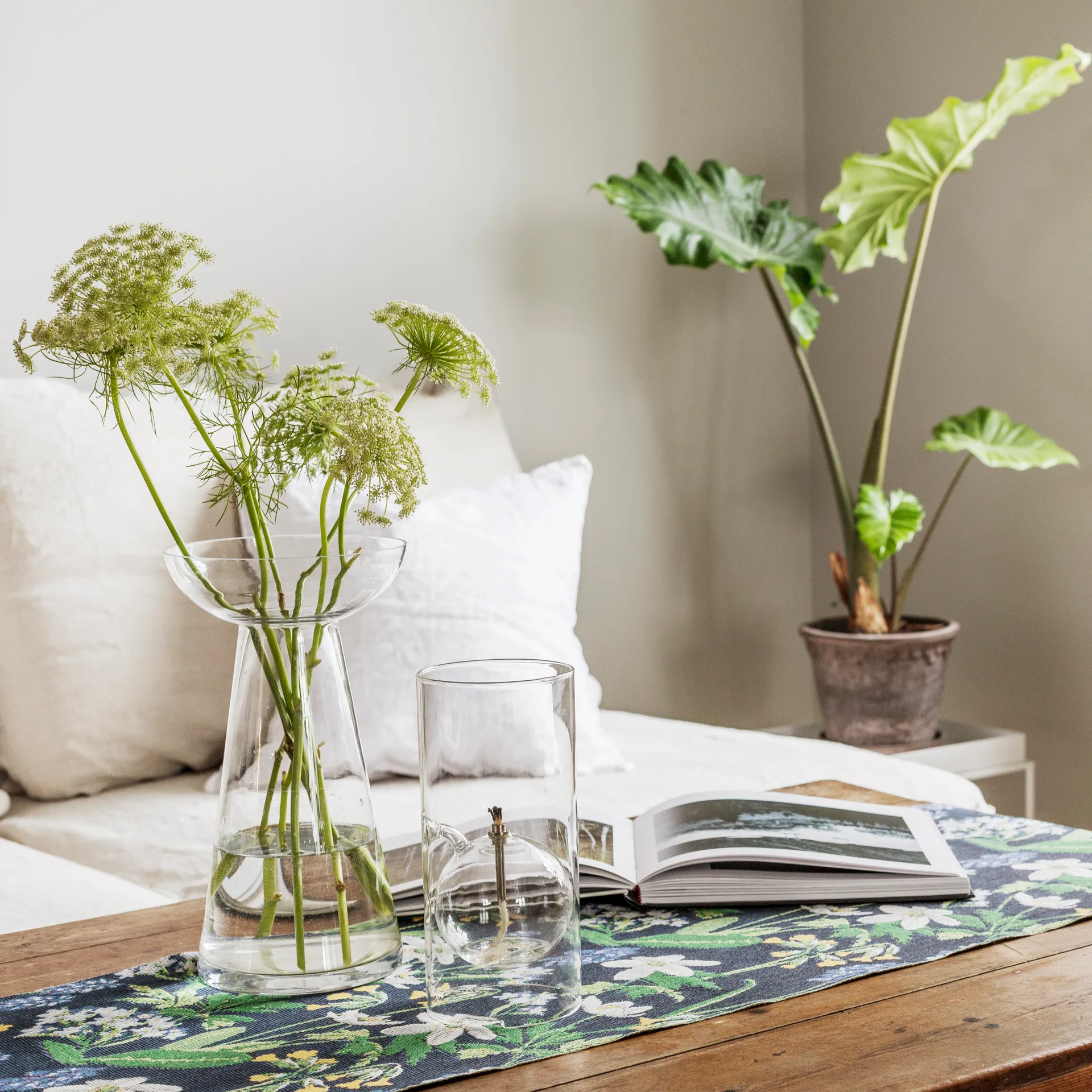 Spring løper, 35x140 cm Ekelund Linneväveri