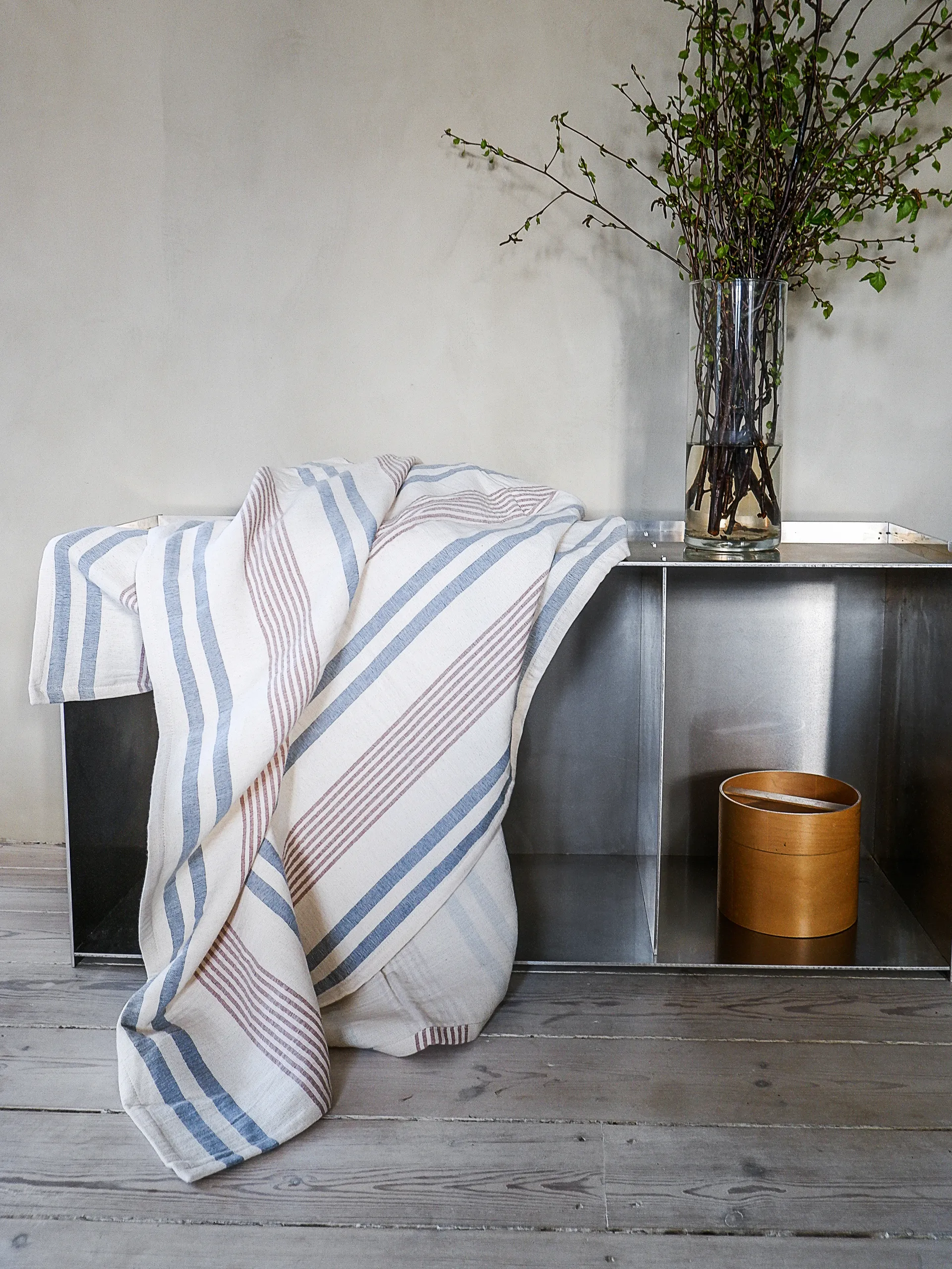 Iris pledd 130 x 215 cm, Blue-Rusty red Elvang Denmark