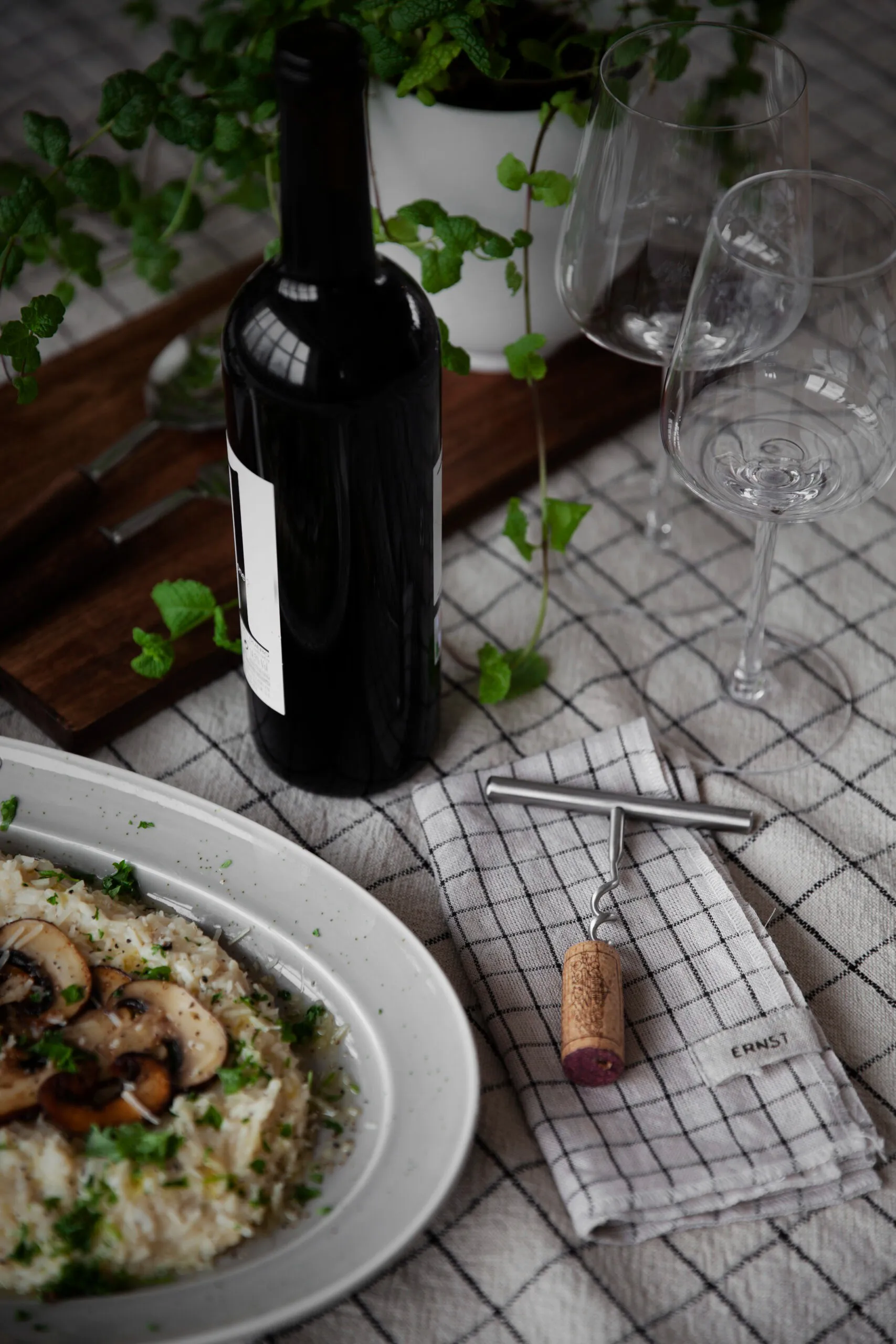 Ernst duk rutete 145 x 200 cm, Natur-sort ERNST