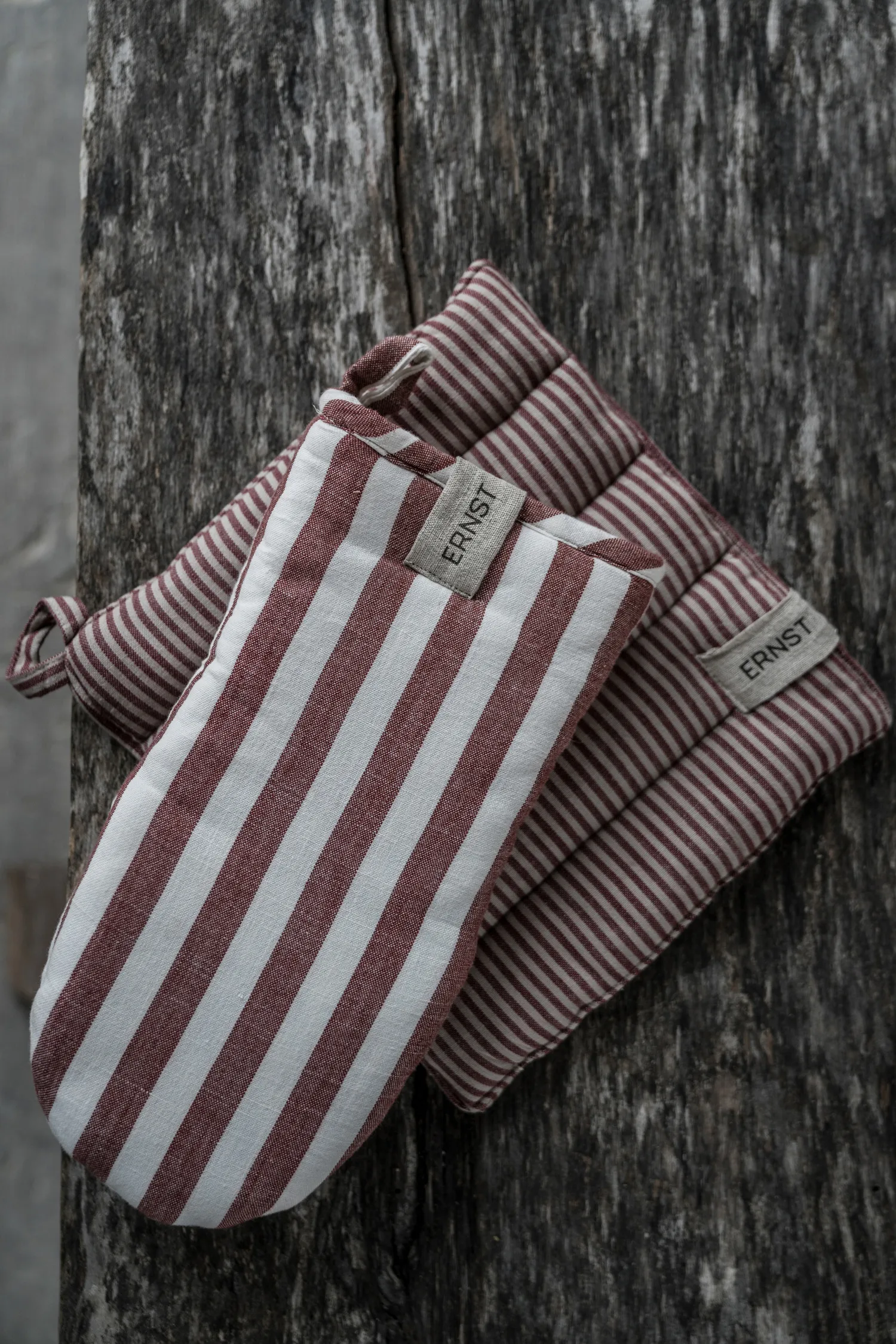 Ernst grytevott, bred stripe, Rød-hvit ERNST