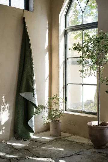 Ernst pledd med frynser 130x170 cm - Grønn-hvit - ERNST