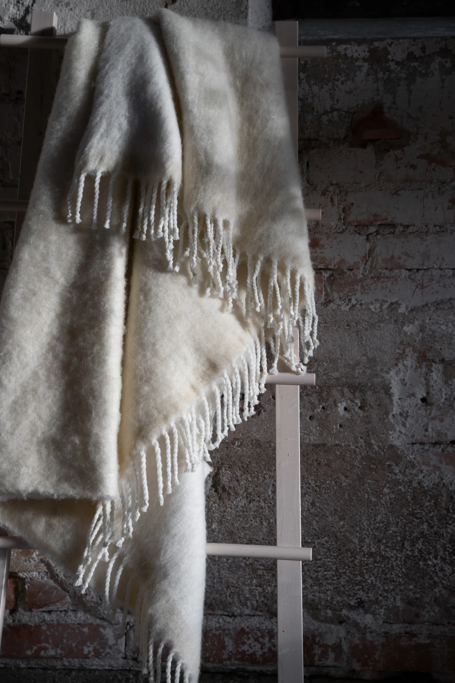 Ernst pledd med frynser 130x170 cm, Naturhvit ERNST