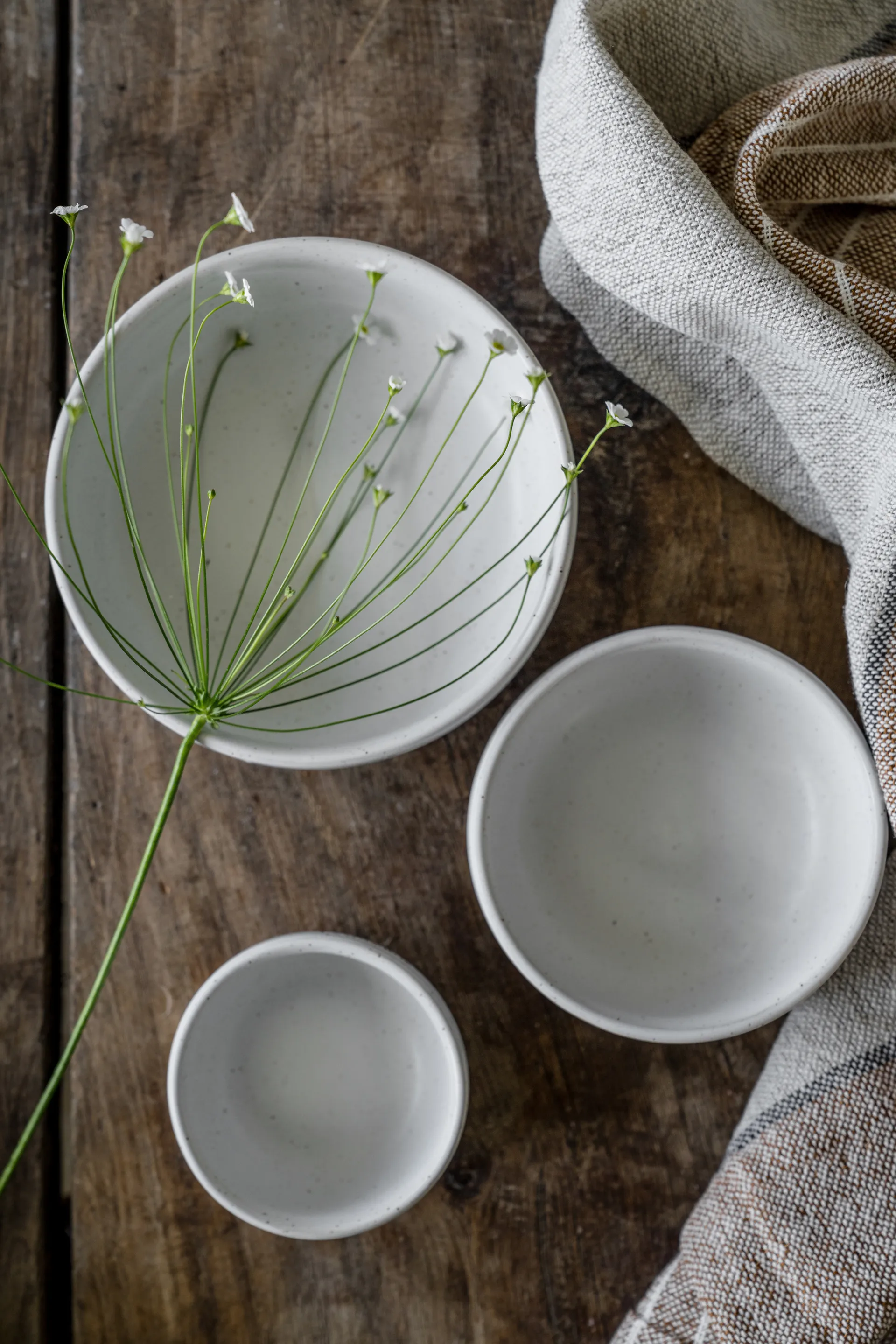Ernst skål, Hvit-natur bunn, Ø14 cm ERNST