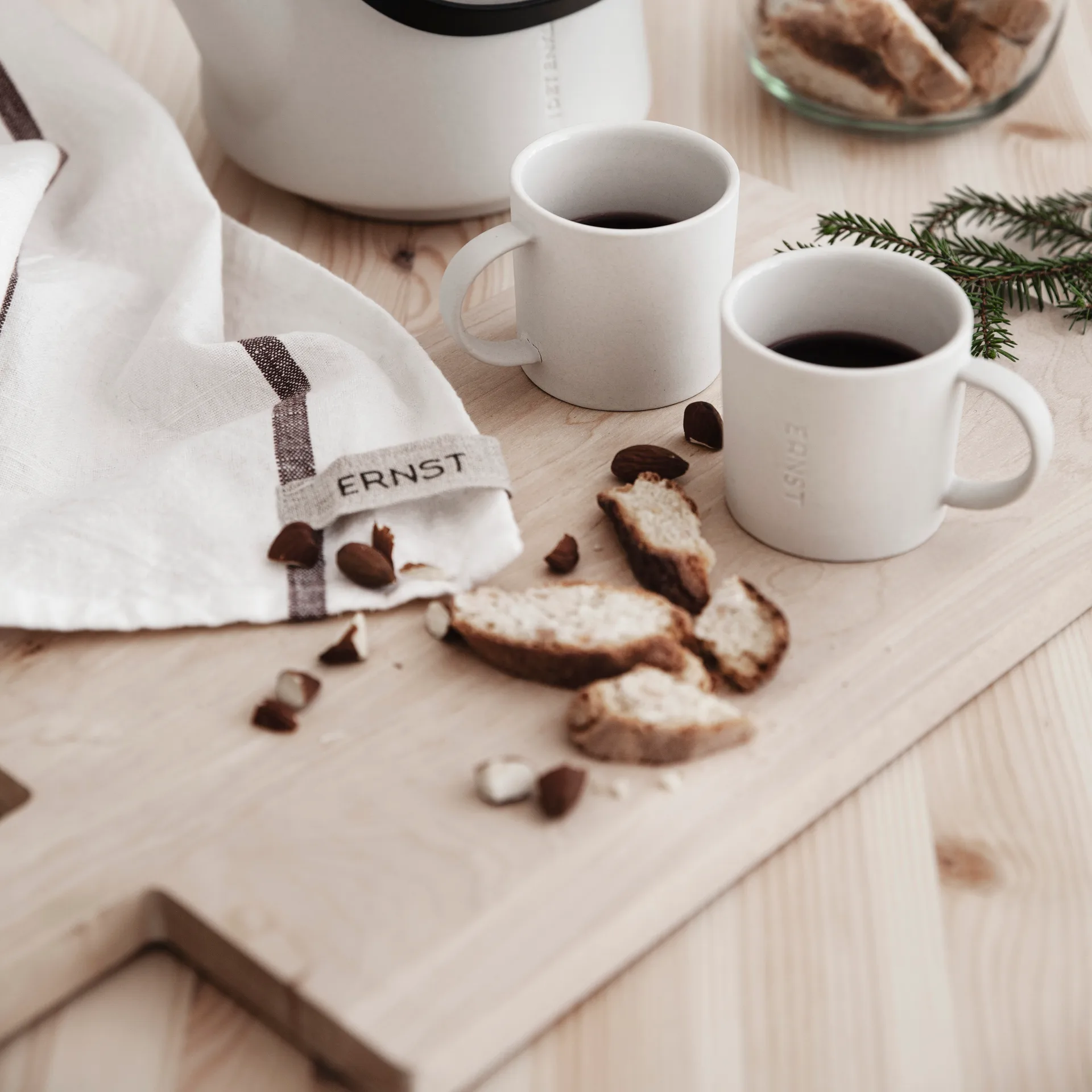 Ernst skjærebrett i bjørk, 35 cm ERNST