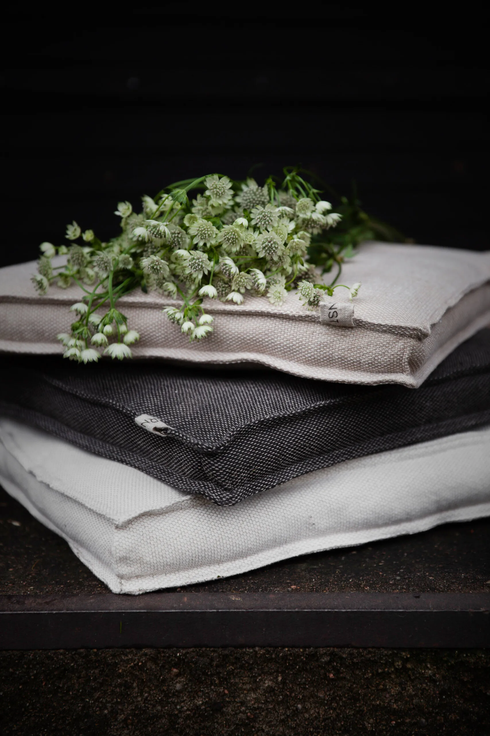 Ernst stolpute 40 x 40 cm, Beige ERNST