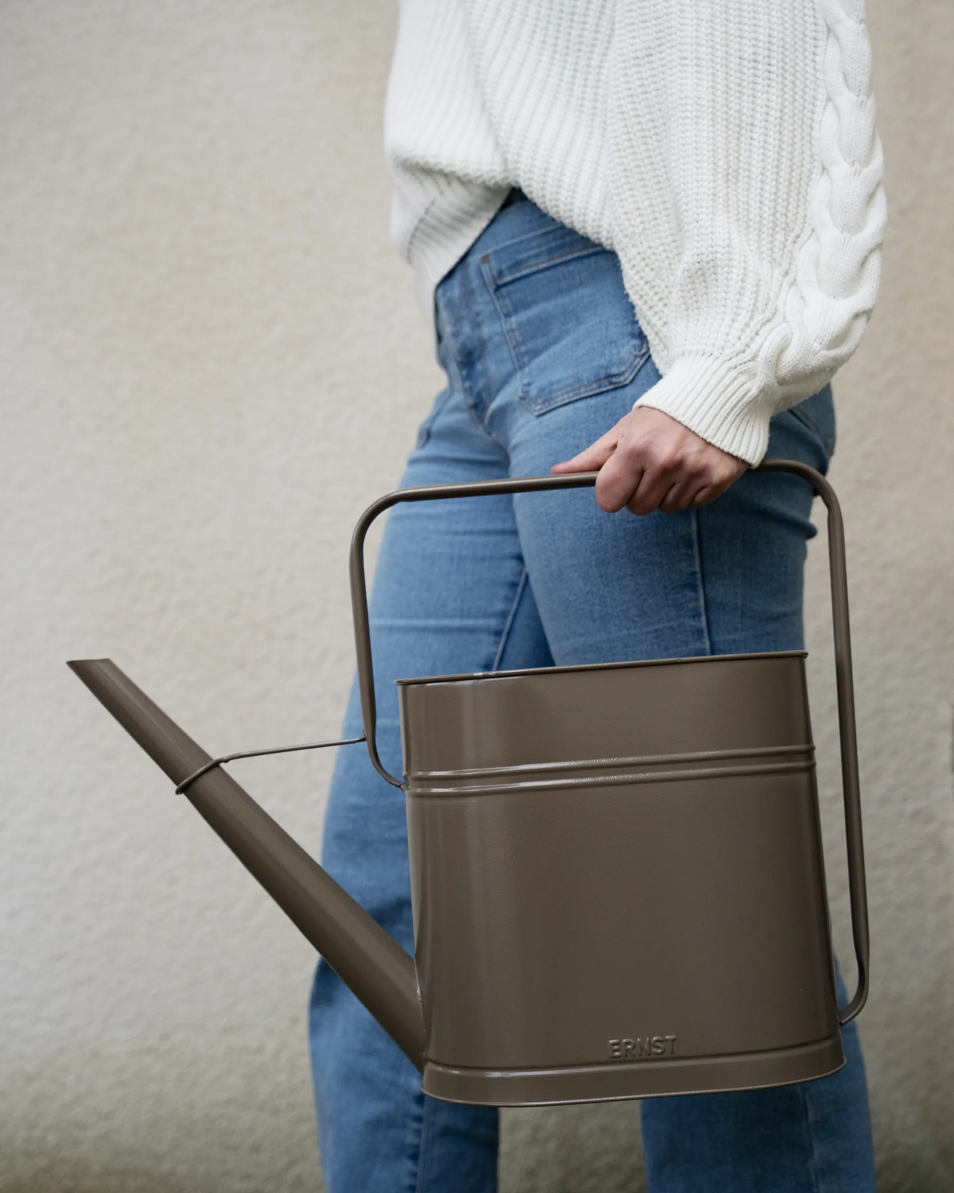 Ernst vannkanne, Hage, gråbrun, 9 L ERNST