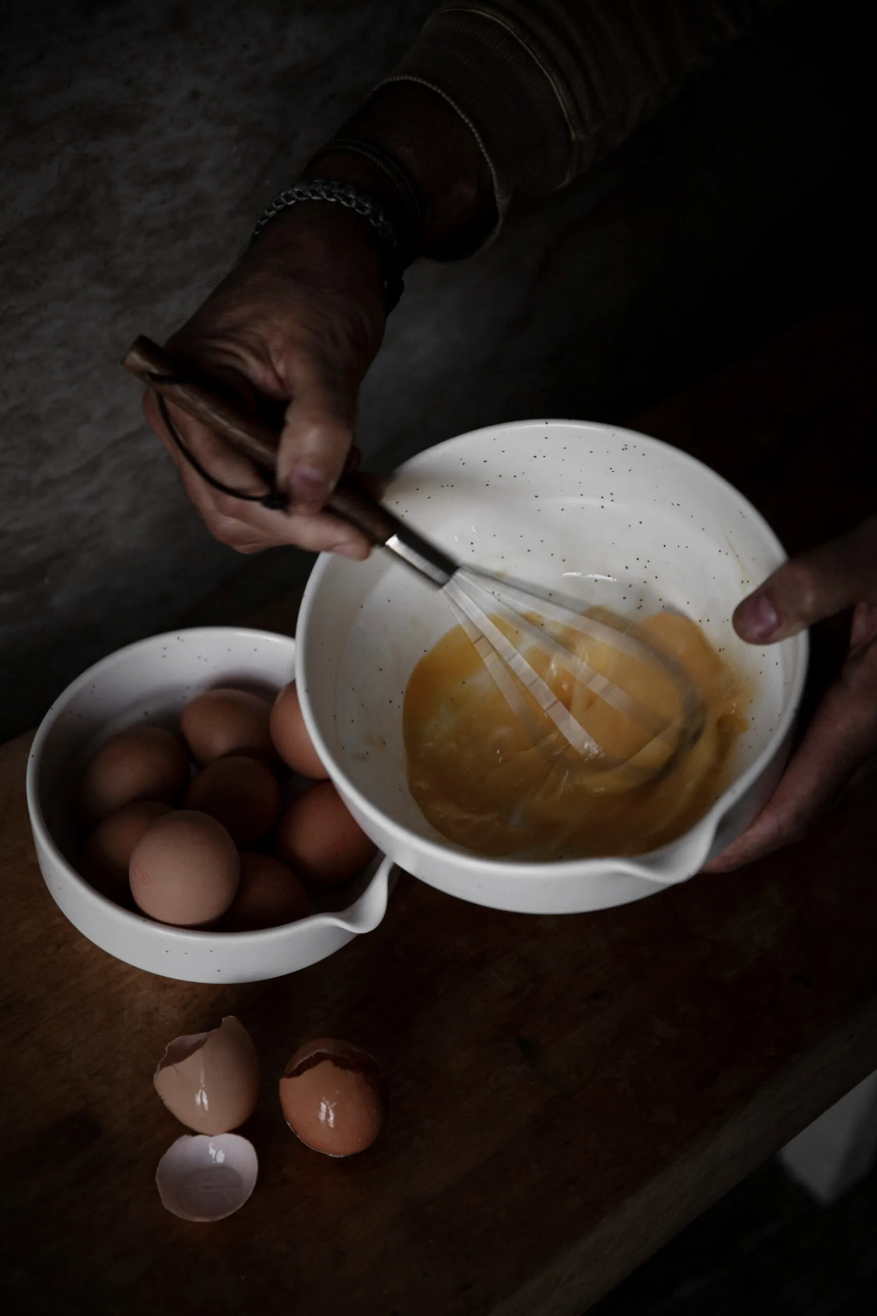 Ernst visp med trehank, Mørkebrun ERNST