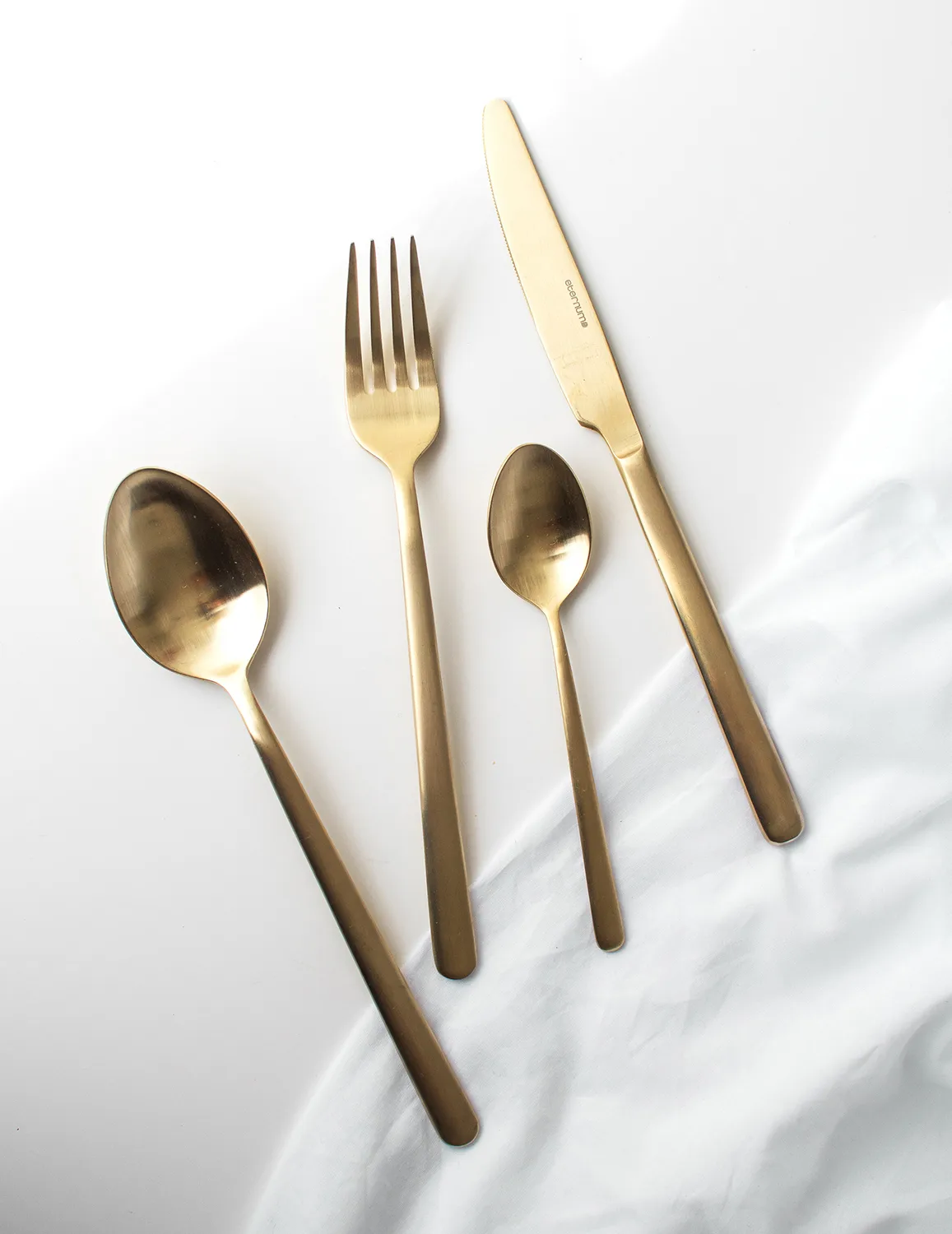 Eternum Nardo bestikksett 16 deler, Champagne Eternum