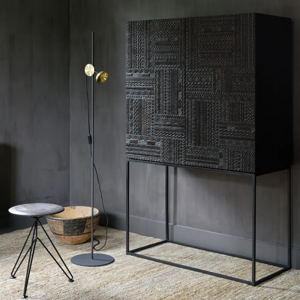 Ancestors Tabwa skap, Teak 3 dører, 2 skuffer 126 x 180 Ethnicraft