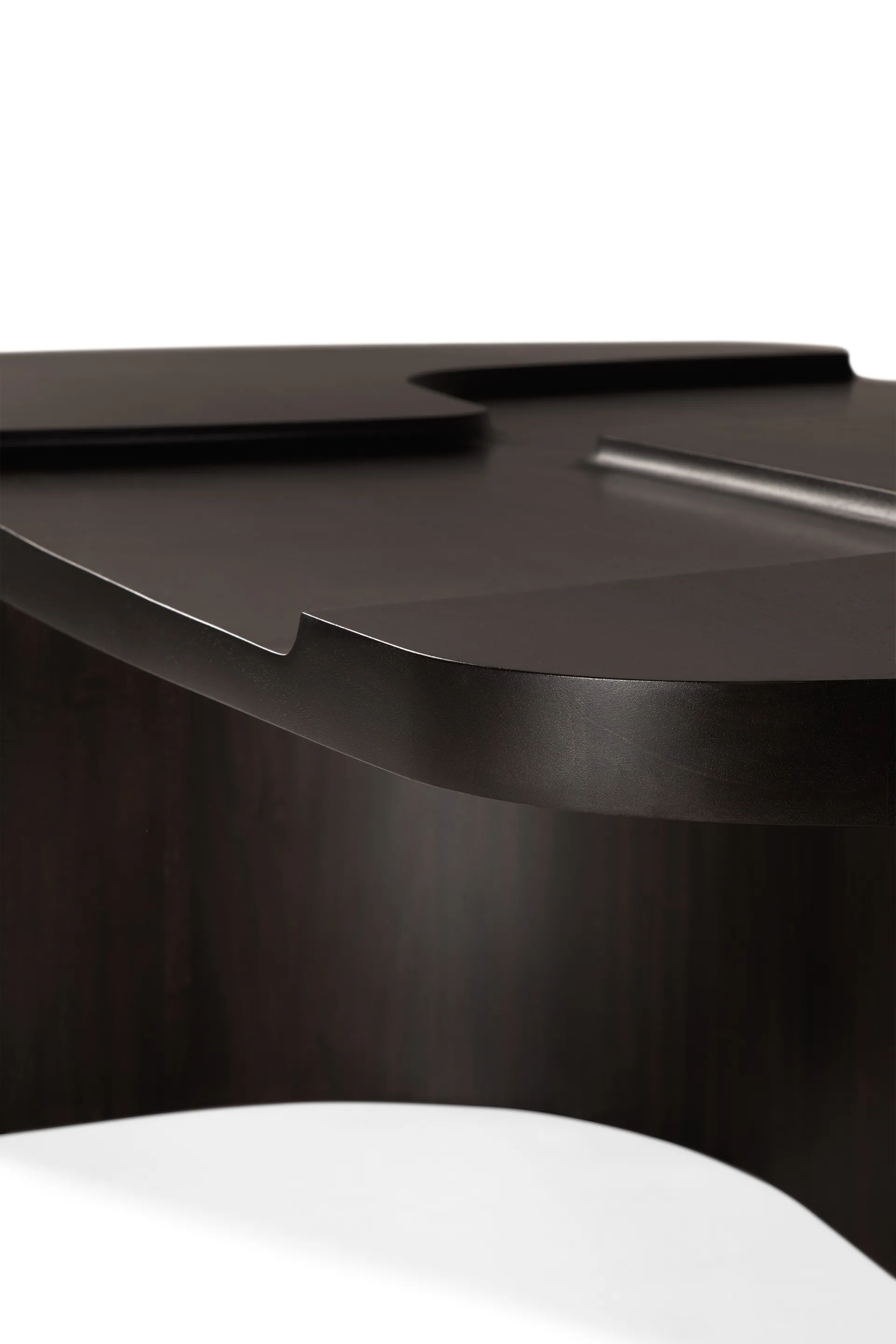 Brutalist sofabord, Rose brown mahogany, 143x75 cm Ethnicraft